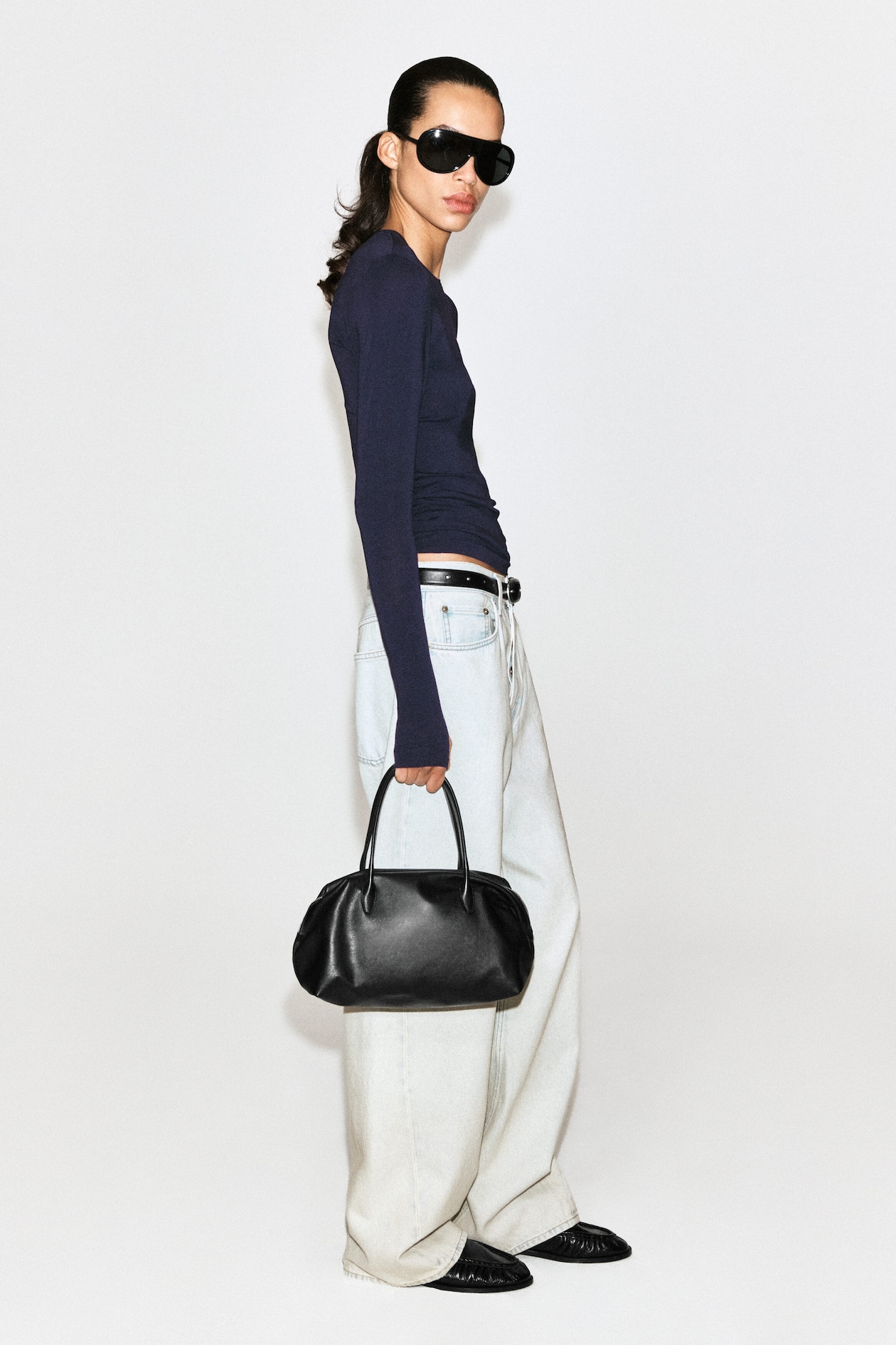 SLIM MERINO WOOL TOP — NAVY