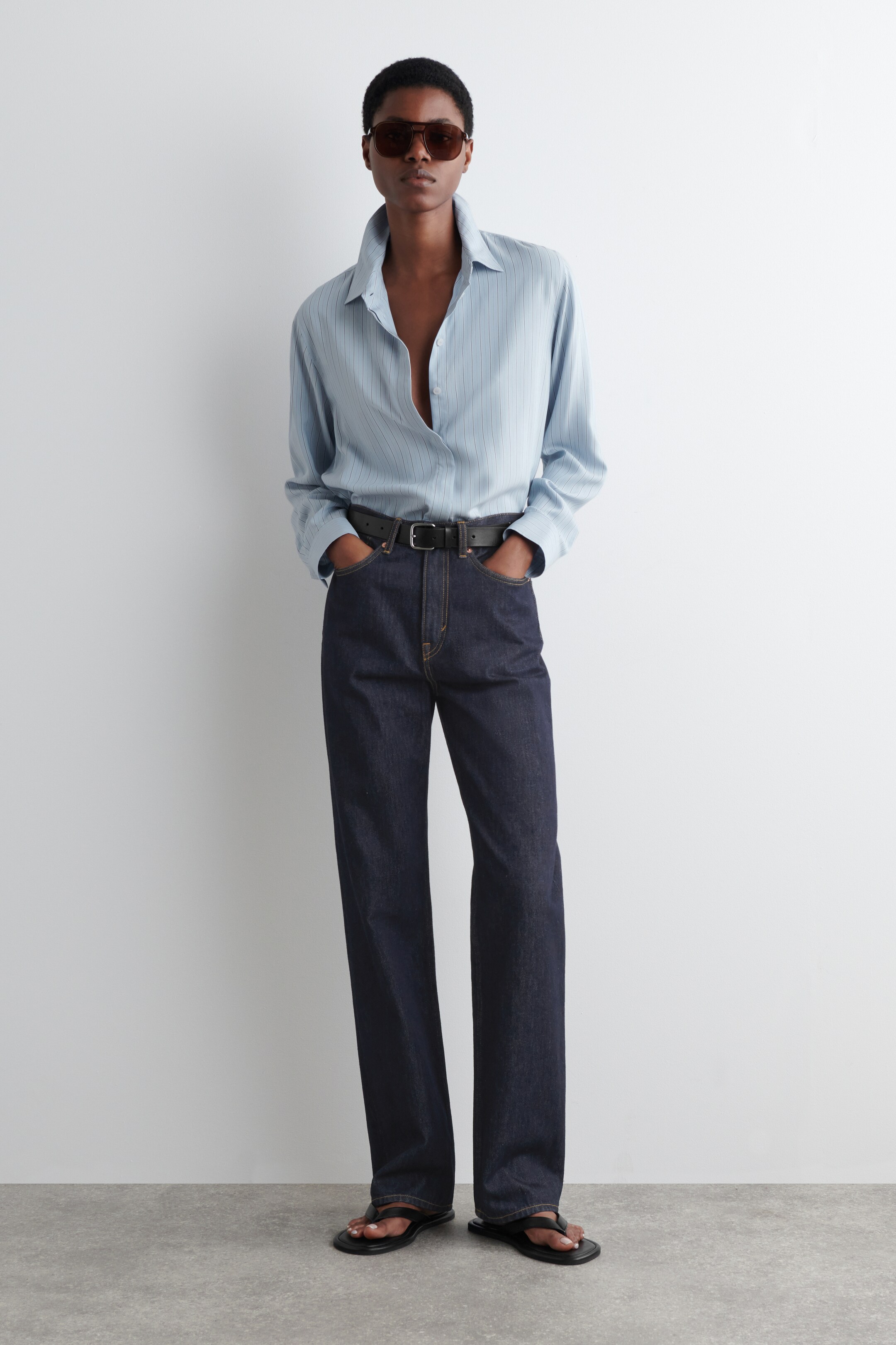 Agrandir l'image: CHEMISE DÉCONTRACTÉE RAYÉE - BLEU / FINES RAYURES - FEMME | H&M BE 2