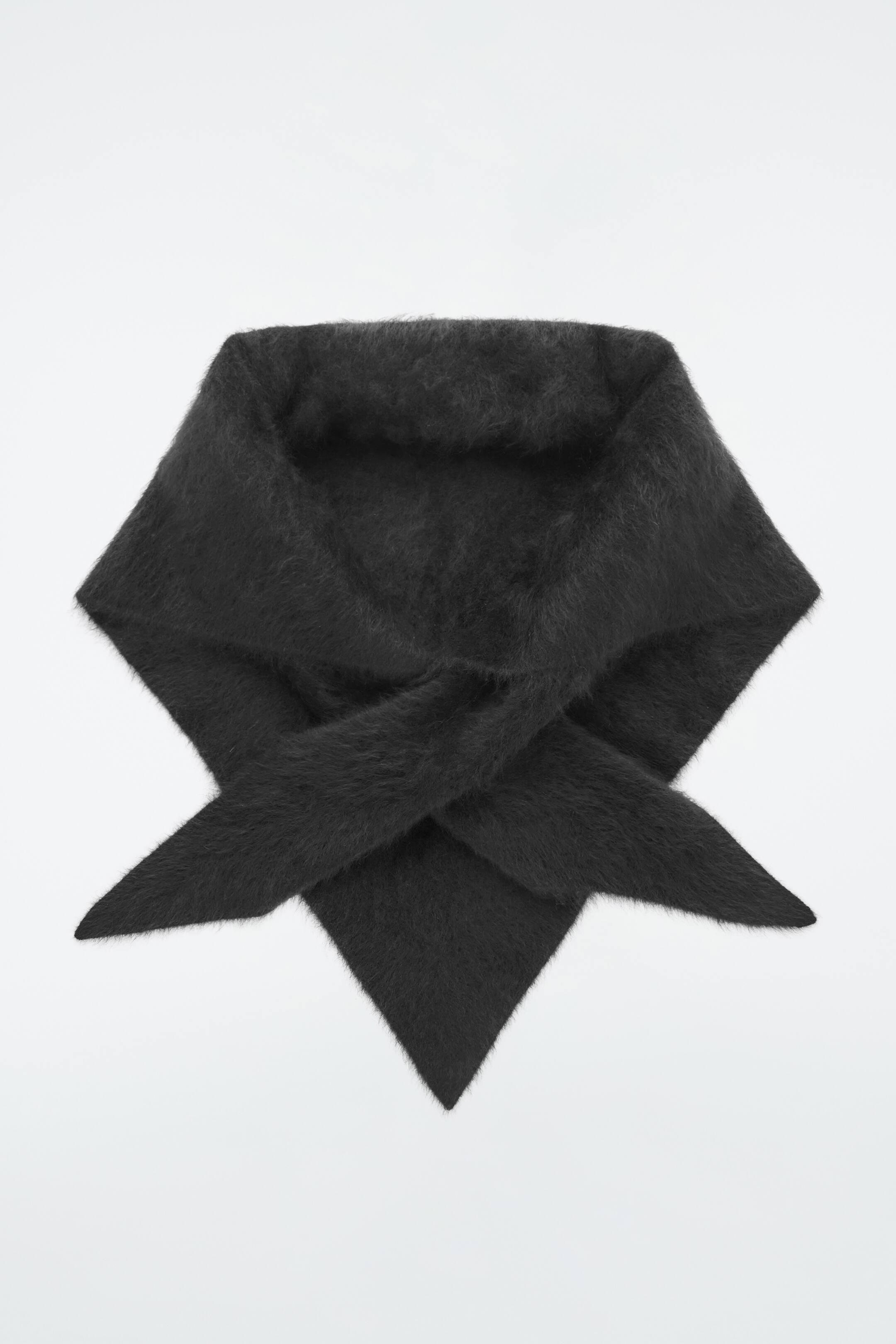 View larger image: BRUSHED-CASHMERE TRIANGLE SCARF - BLACK - Ladies | H&M GB 1
