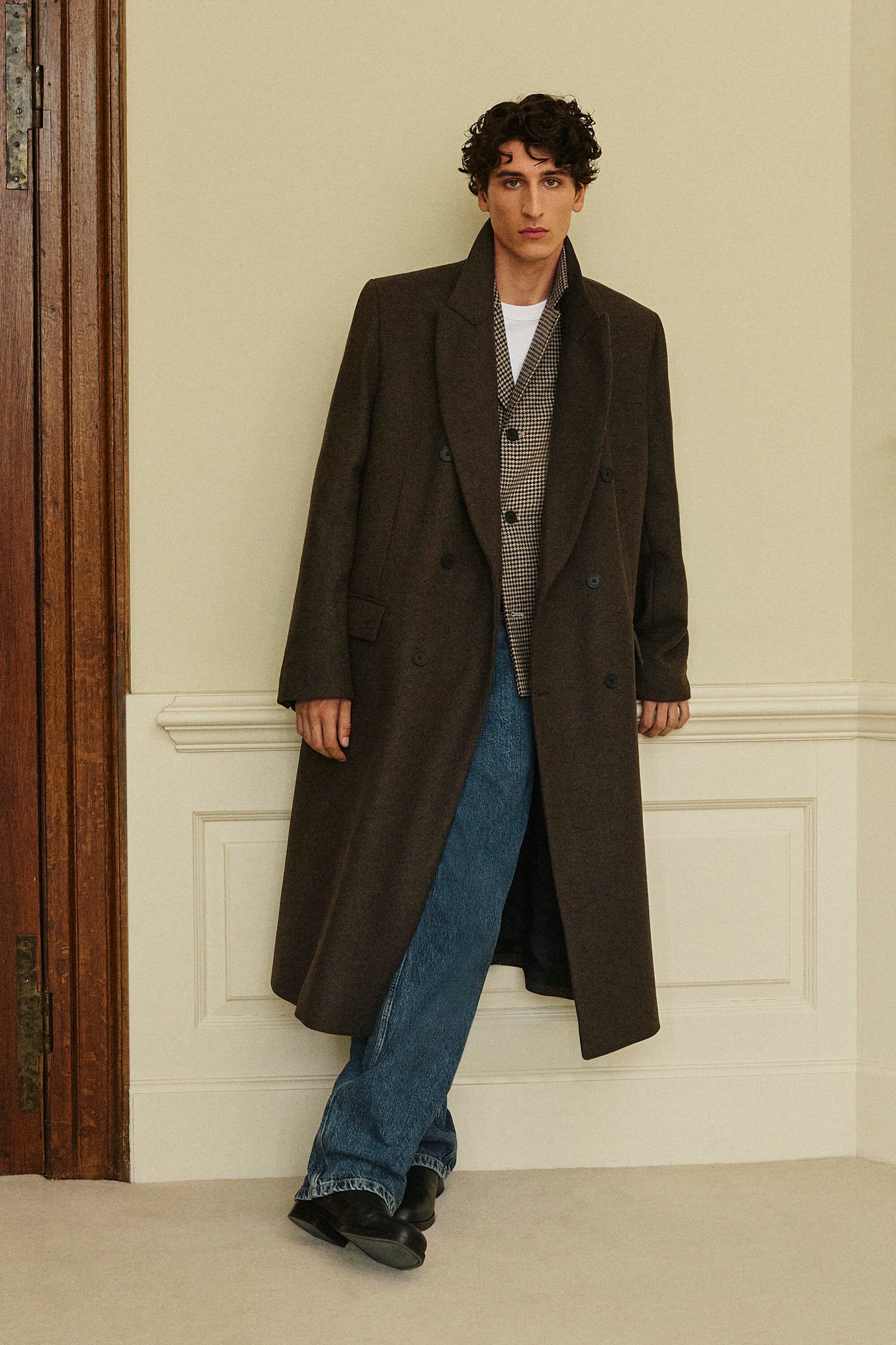 RELAXED-FIT STRAIGHT-LEG DENIM TROUSERS