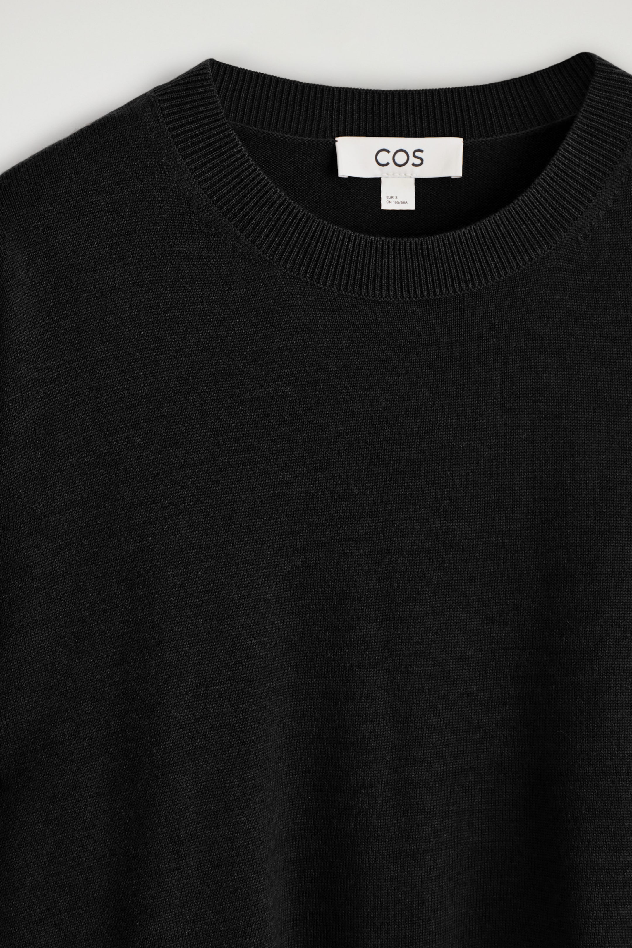 StillMedia/DescriptiveDetail