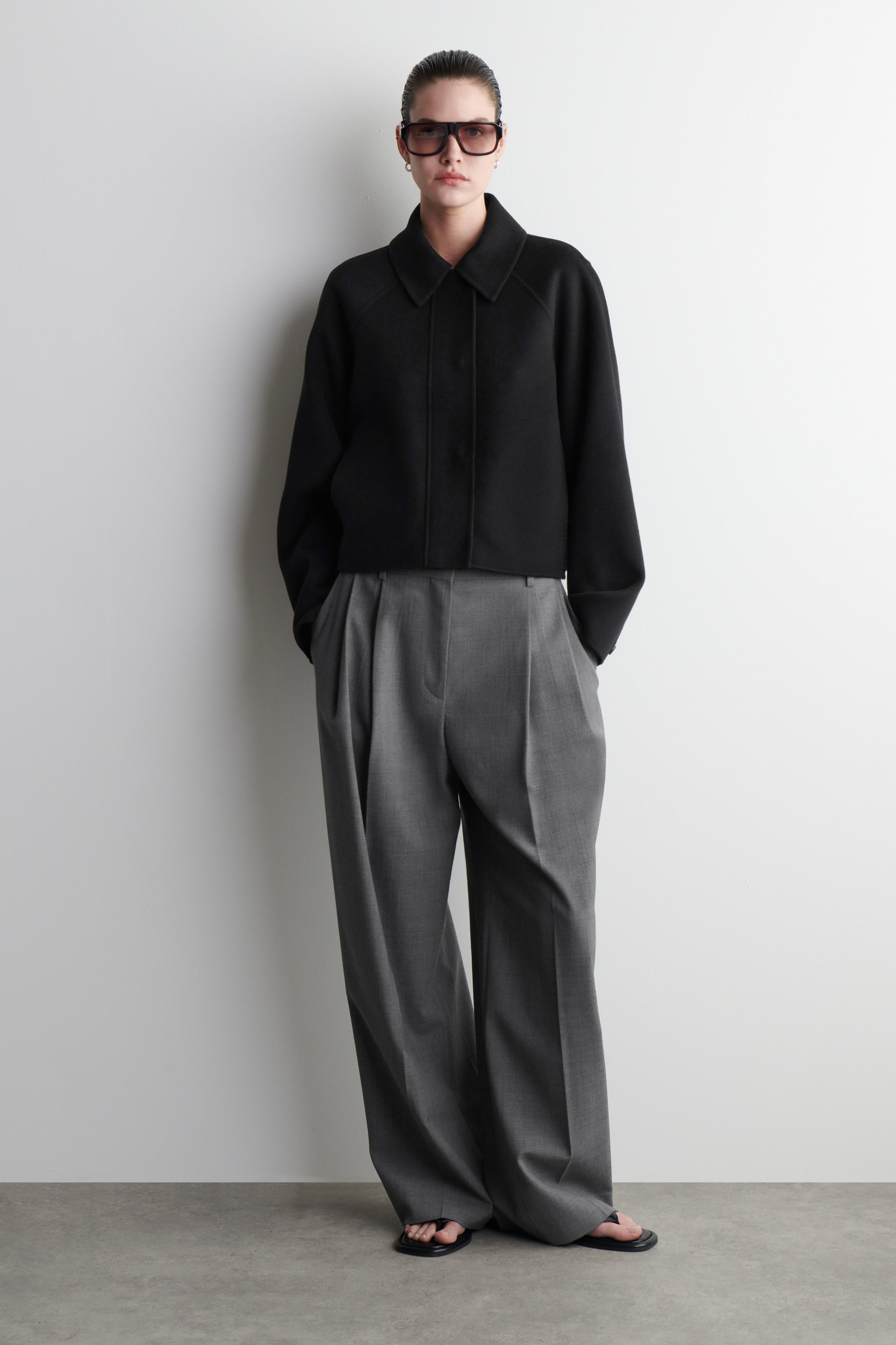 SHORT DOUBLE-FACED WOOL JACKET - BLACK | COS