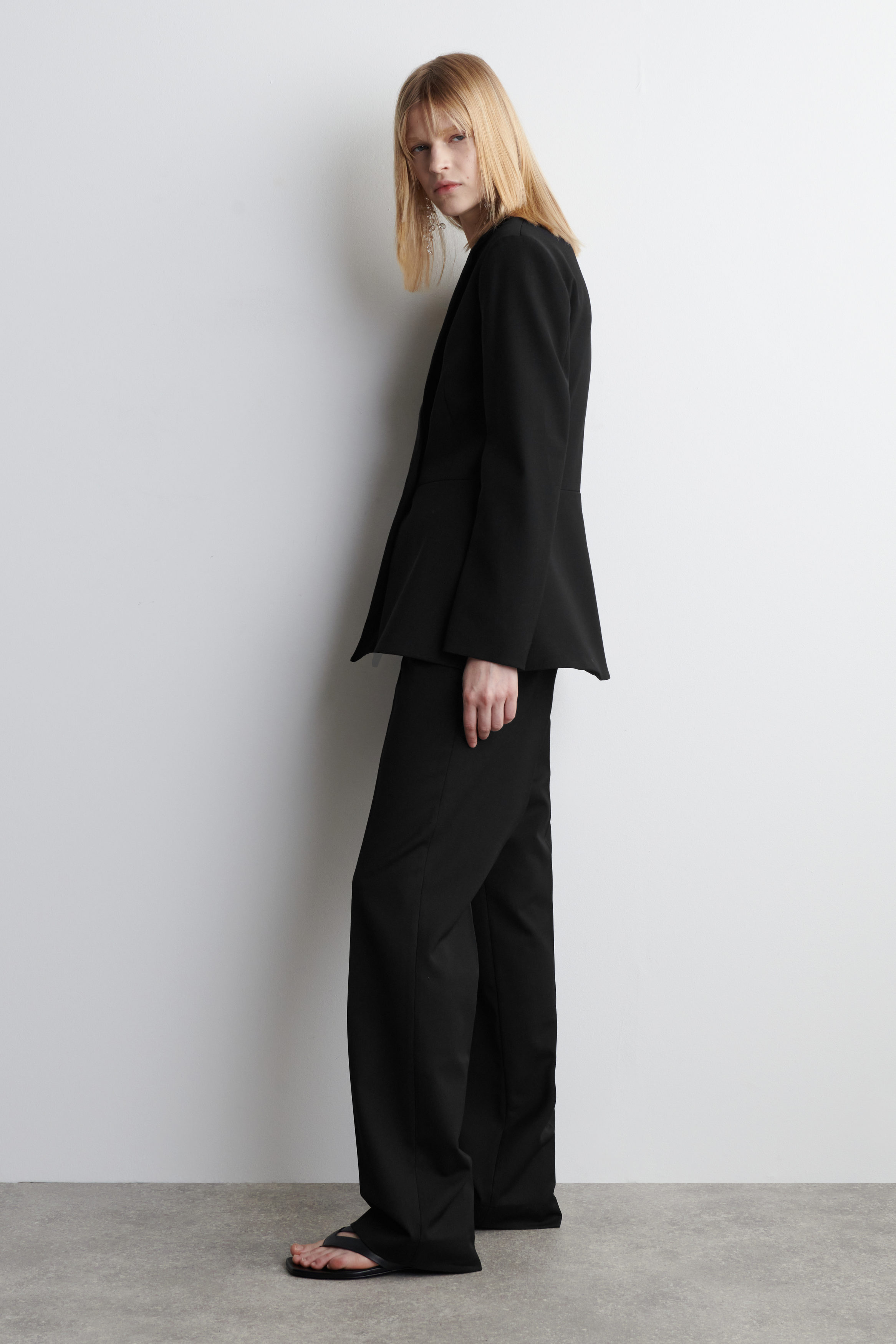 TAILORED WOOL SLIM-LEG PANTS - BLACK | COS US
