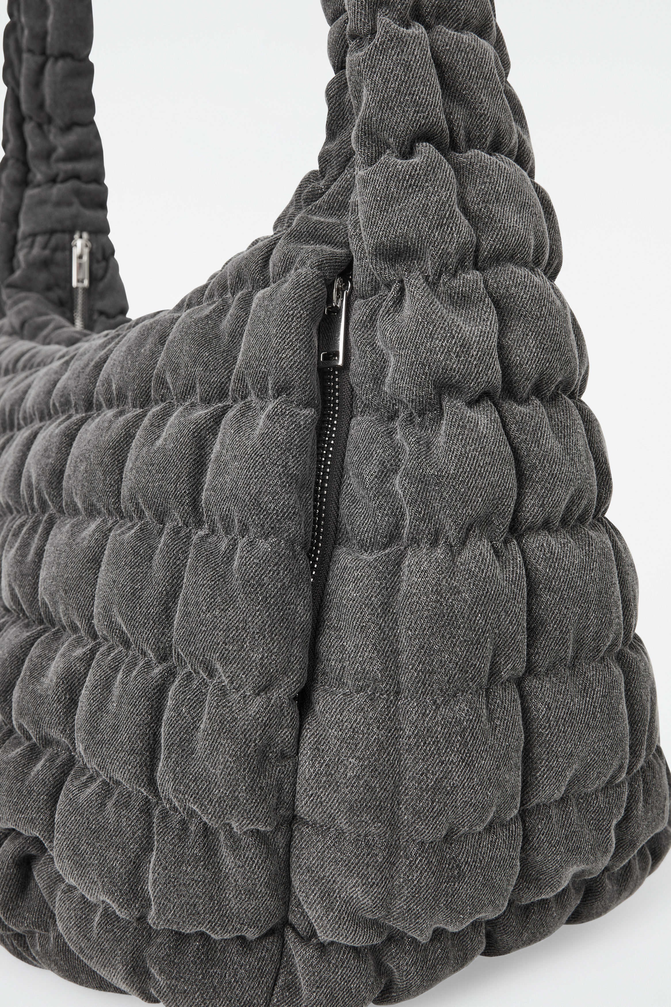 [ JEANS] Quilting Shoulder Bag ★大人気★ ショルダーバッグ バッグ 「eL」Big Shoulder Bag/184697