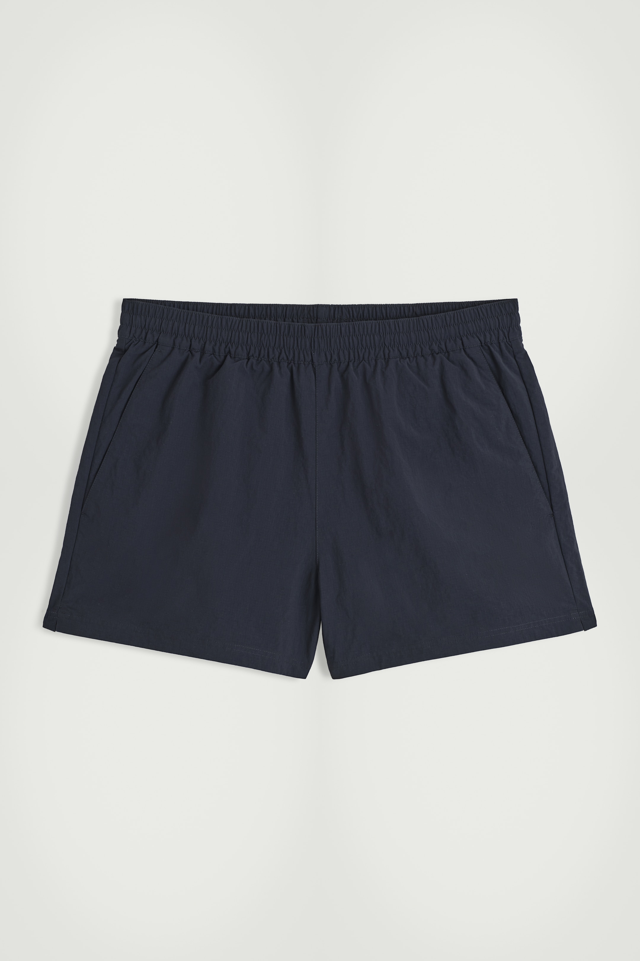 Zobrazit větší obrázek: BALITELNÉ PLAVECKÉ ŠORTKY - TMAVĚ MODRÁ - MUŽI | H&M CZ 4