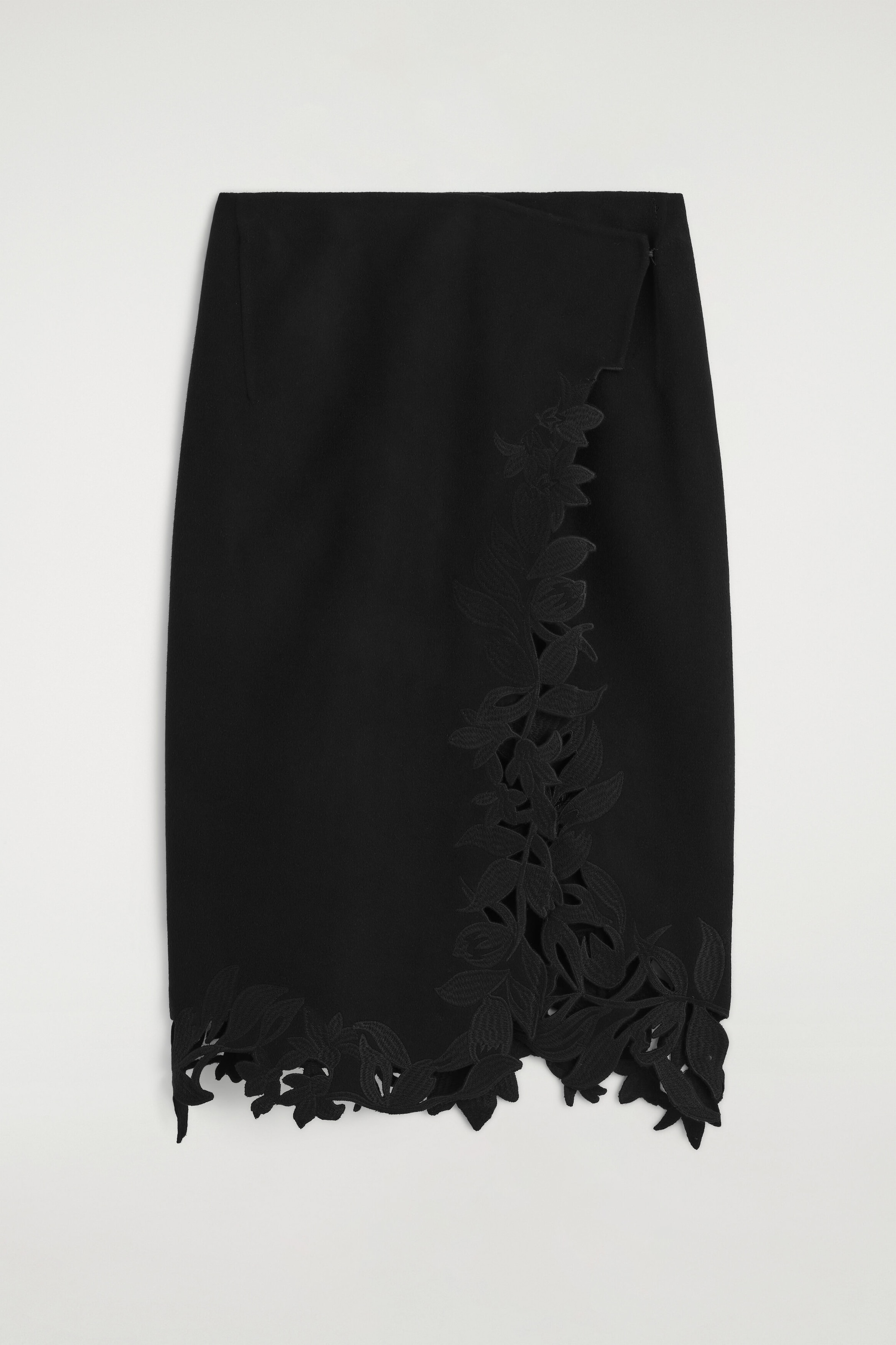 EMBROIDERED DOUBLE-FACED WOOL WRAP SKIRT
