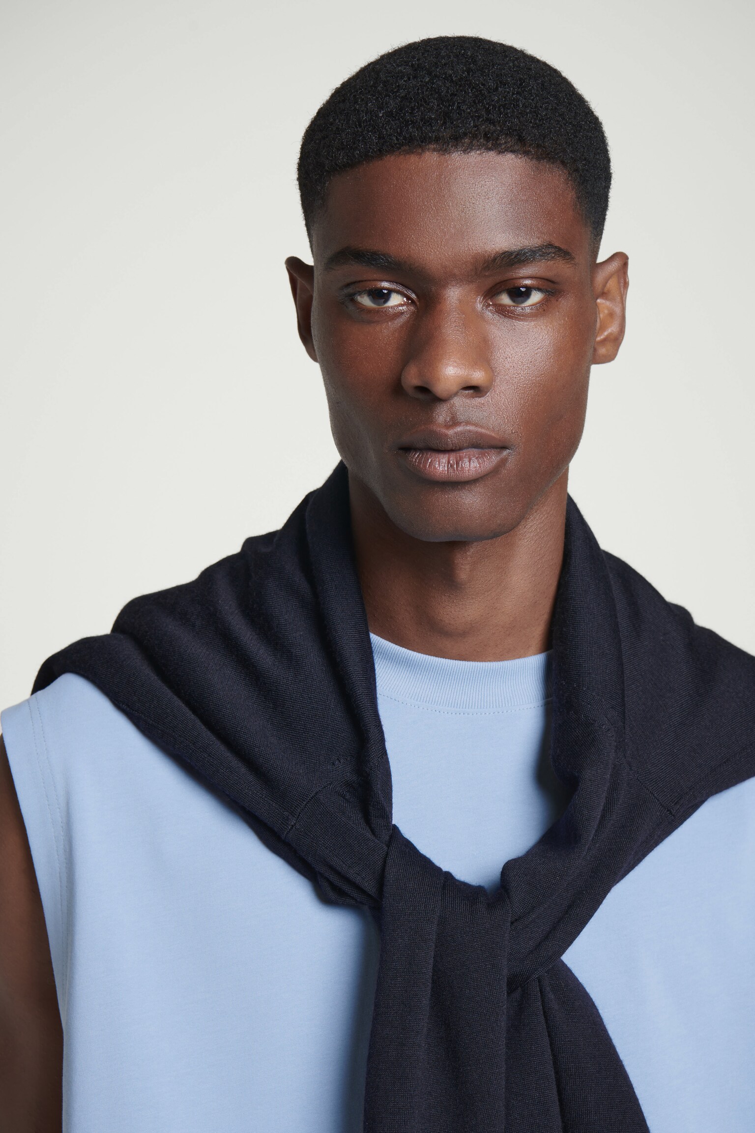 RELAXED COTTON-CREPE TANK TOP - LIGHT BLUE/BLACK - 7