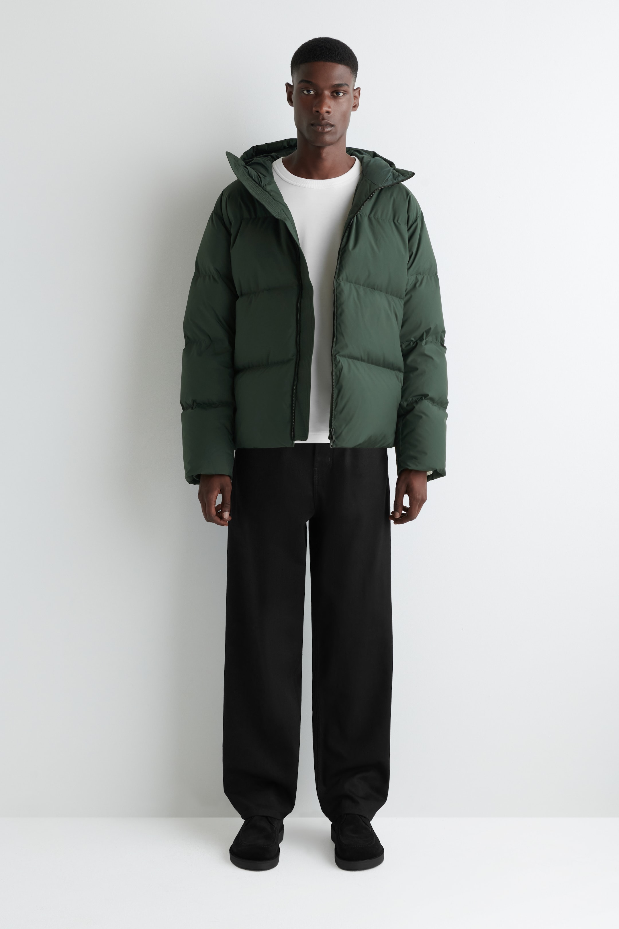 Größeres Bild ansehen: STEPPJACKE MIT KAPUZE - DUNKELGRÜN - Men | H&M DE 1