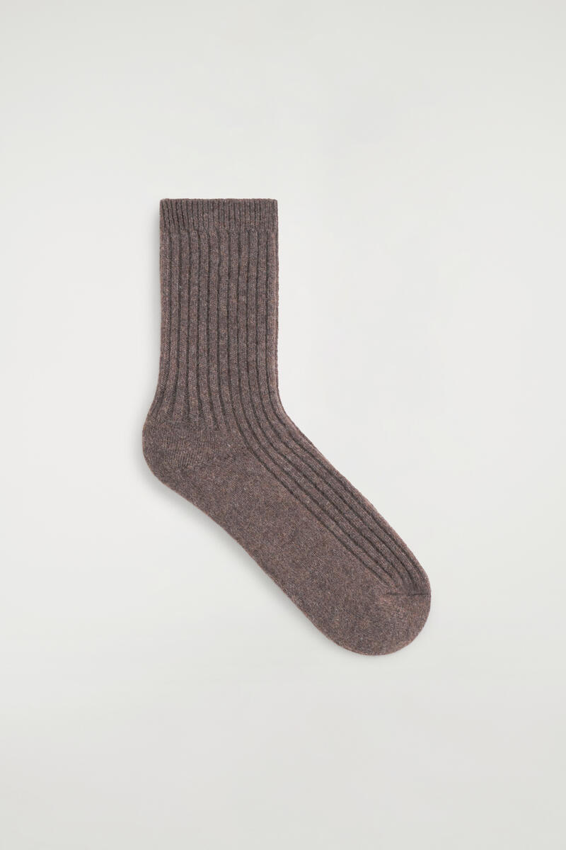 Ribbed Cashmere Socks