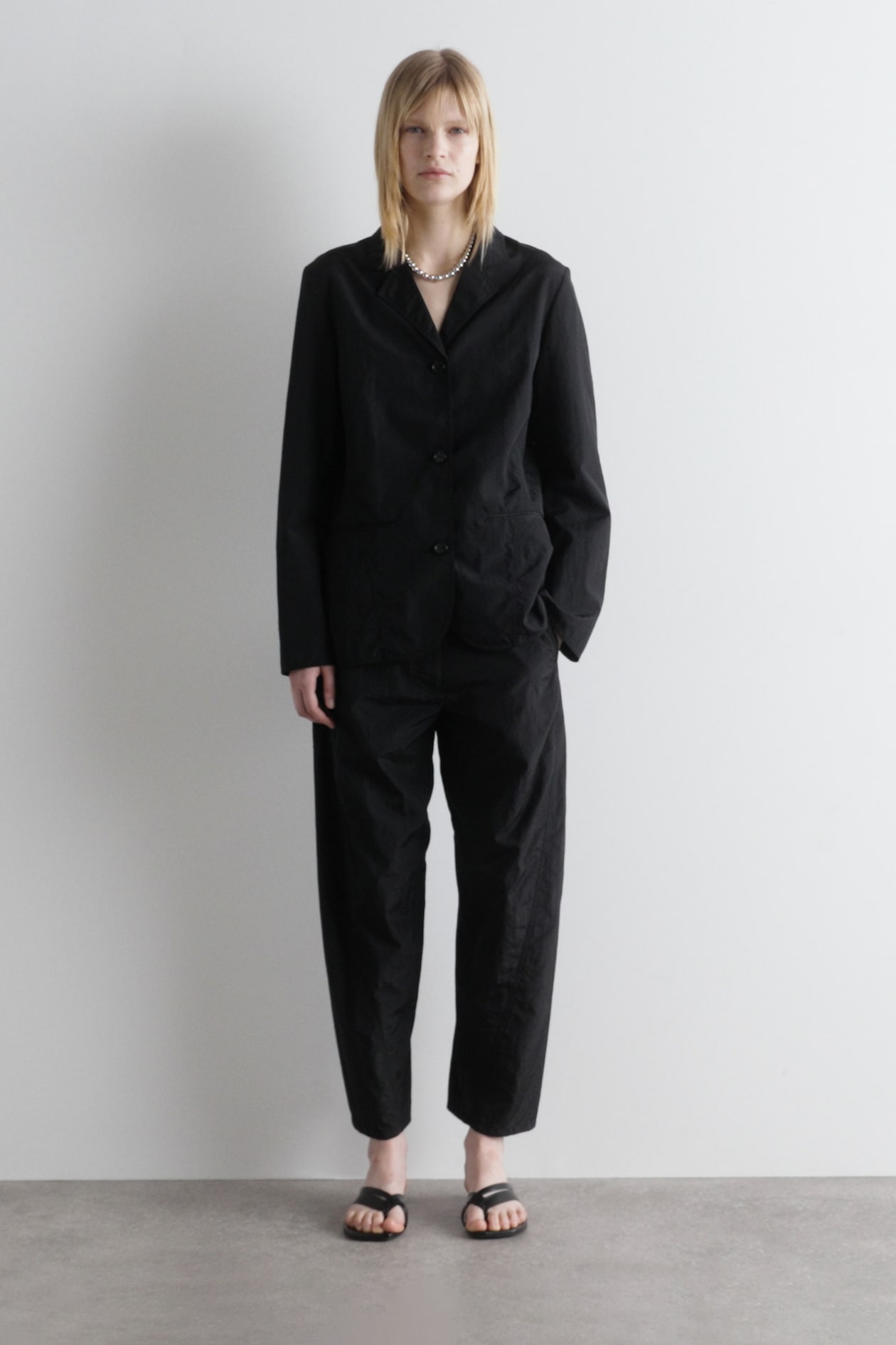 NYLON BARREL-LEG PANTS
