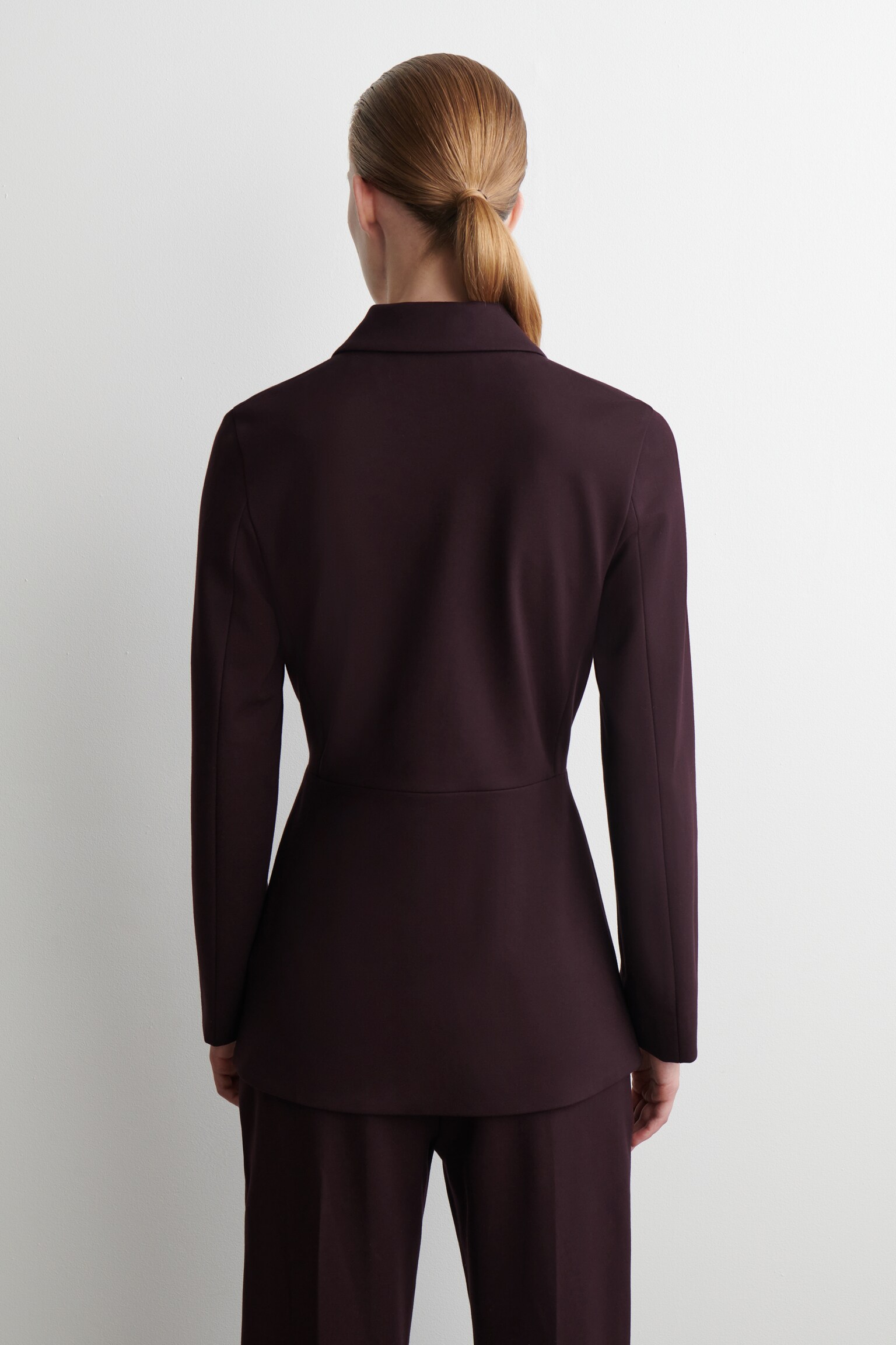 FLIESSENDER BLAZER MIT WICKELFRONT - BURGUNDERROT - 4