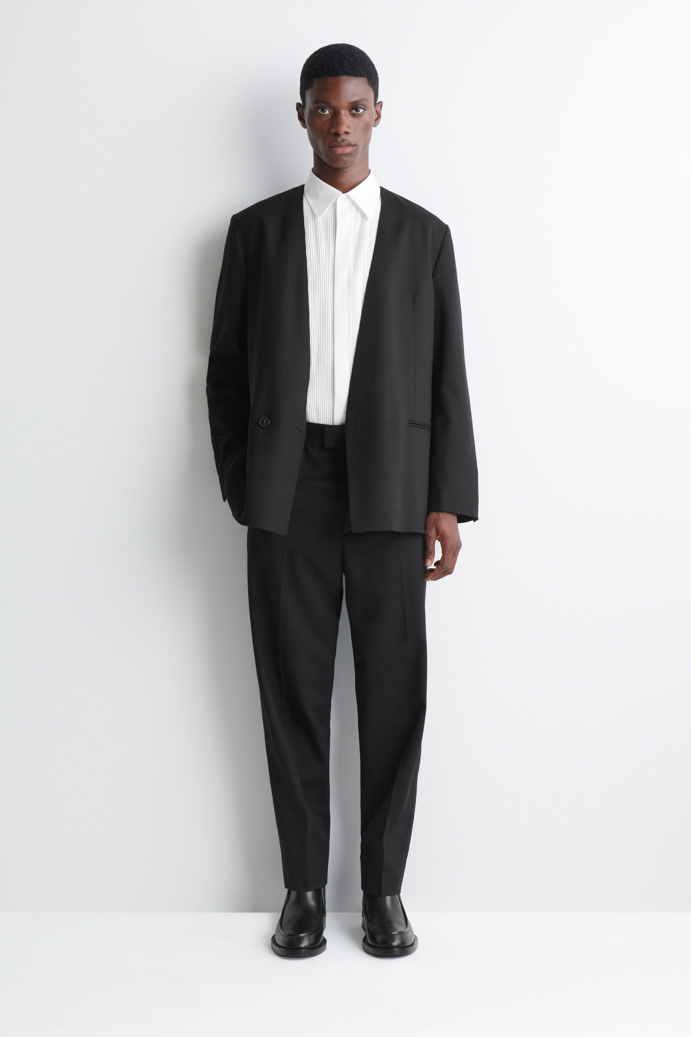 WOOL REGULAR-FIT TAPERED PANTS
