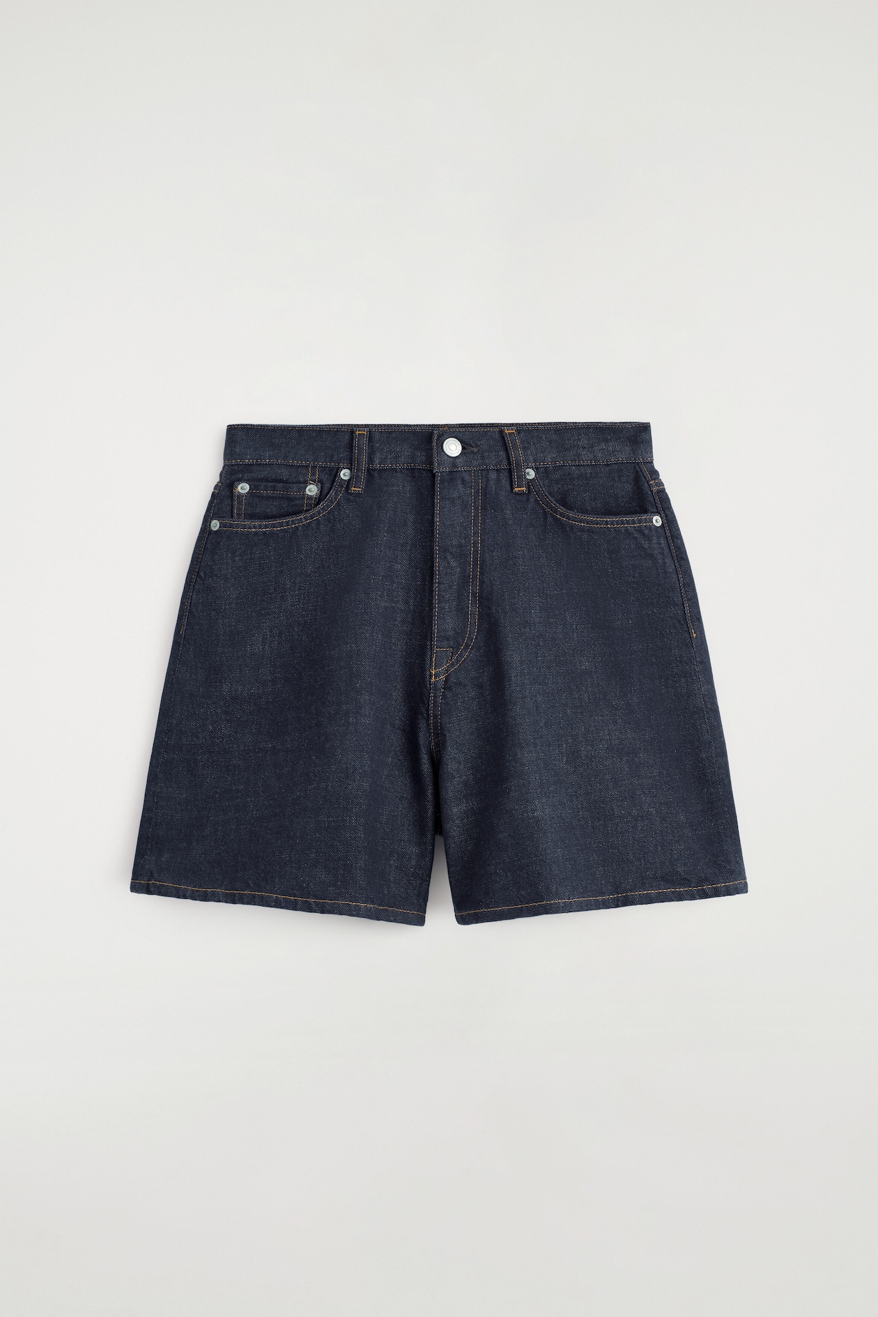 HIGH-RISE DENIM SHORTS — DARK BLUE