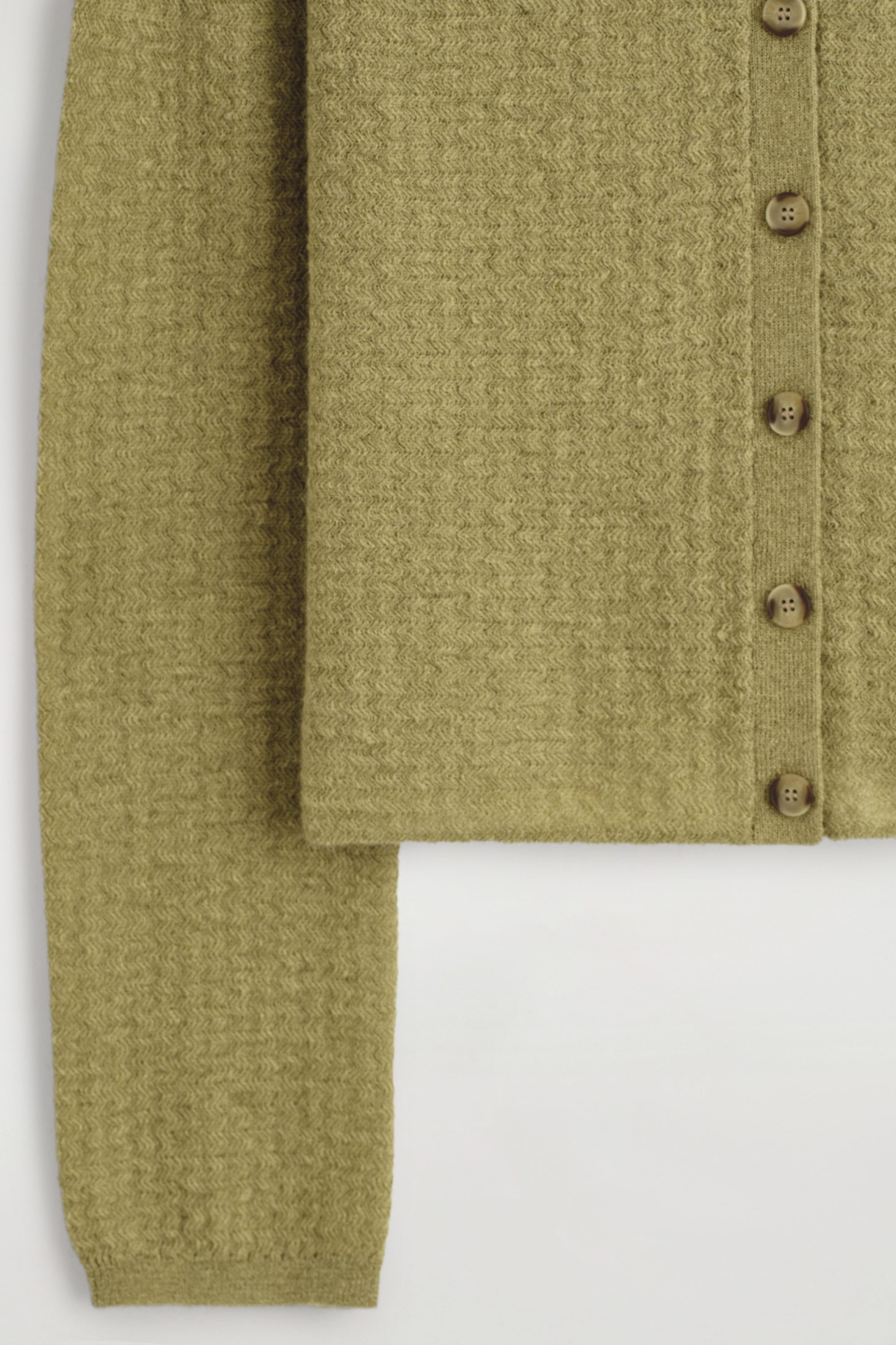 StillMedia/DescriptiveDetail