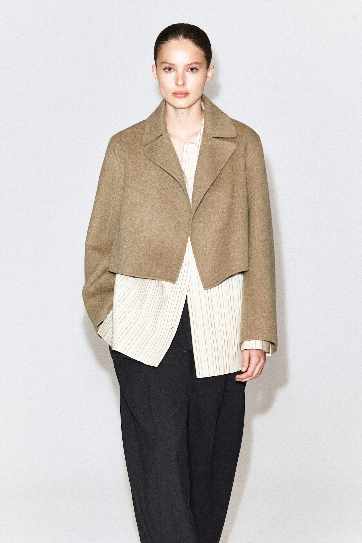 OVERSIZED CROPPED DOUBLE-FACED WOOL JACKET — BEIGE