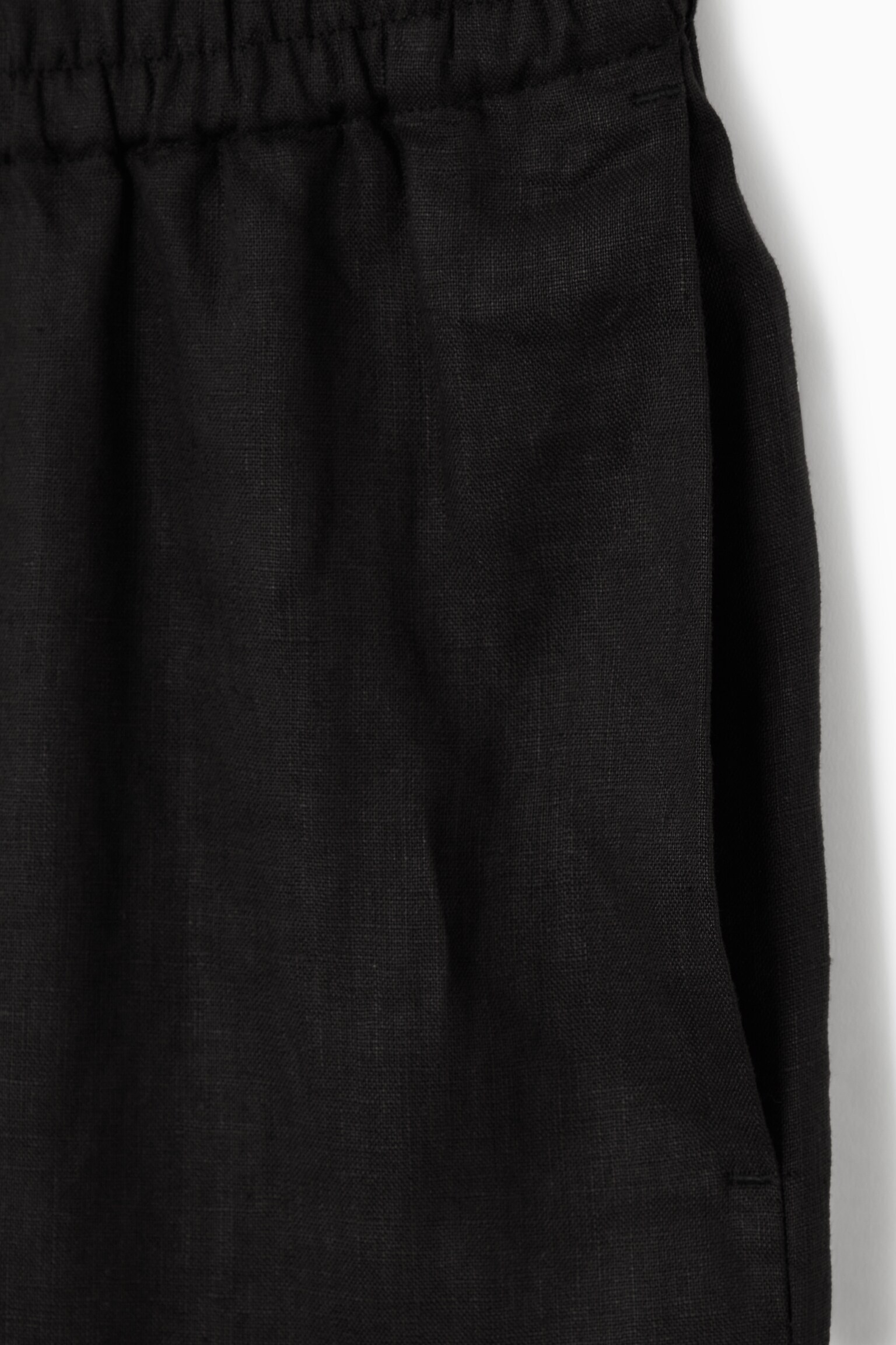 LEINENSHORTS MIT ELASTISCHEM BUND - SCHWARZ/WEISS - 2