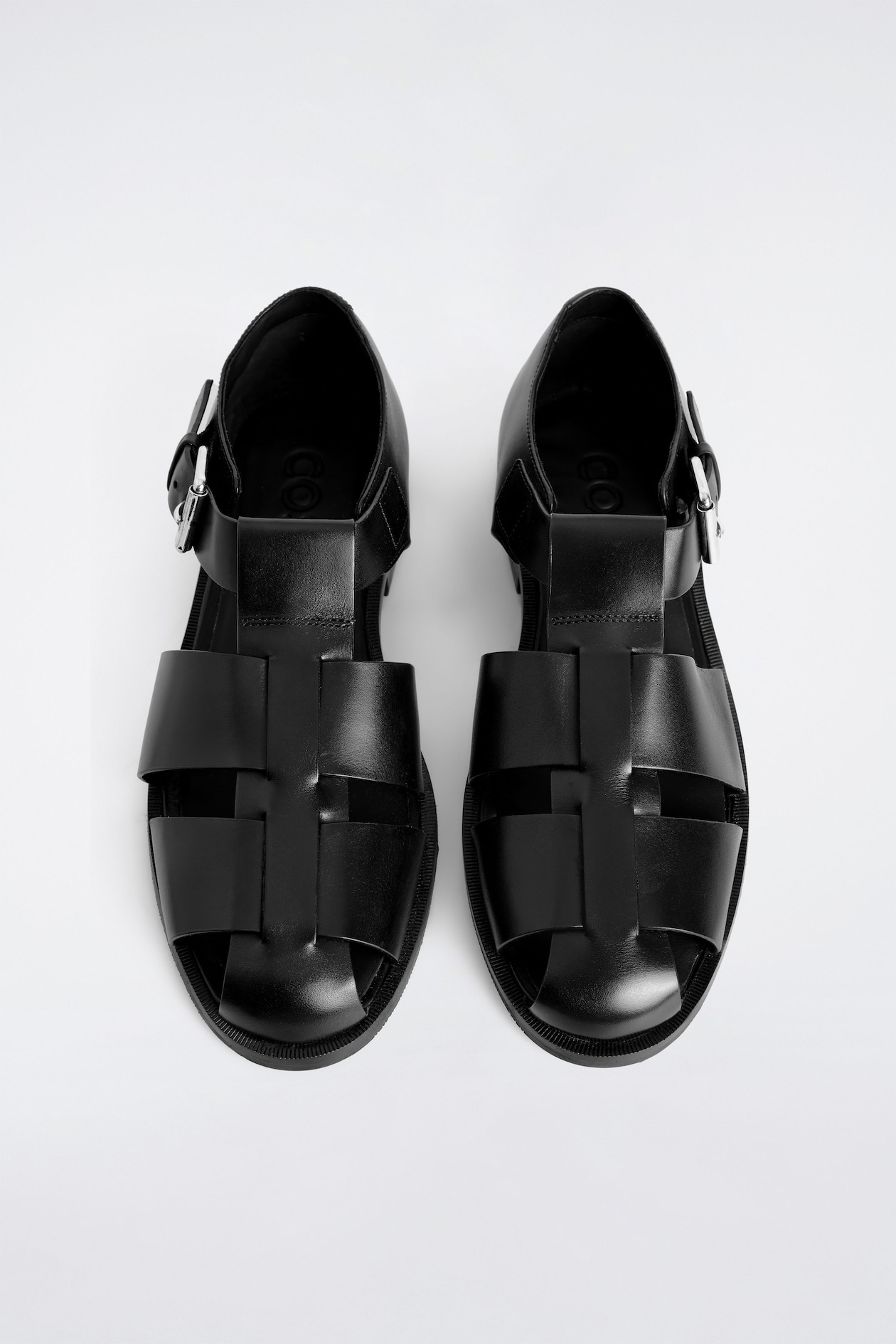 LEATHER FISHERMAN SANDALS — BLACK