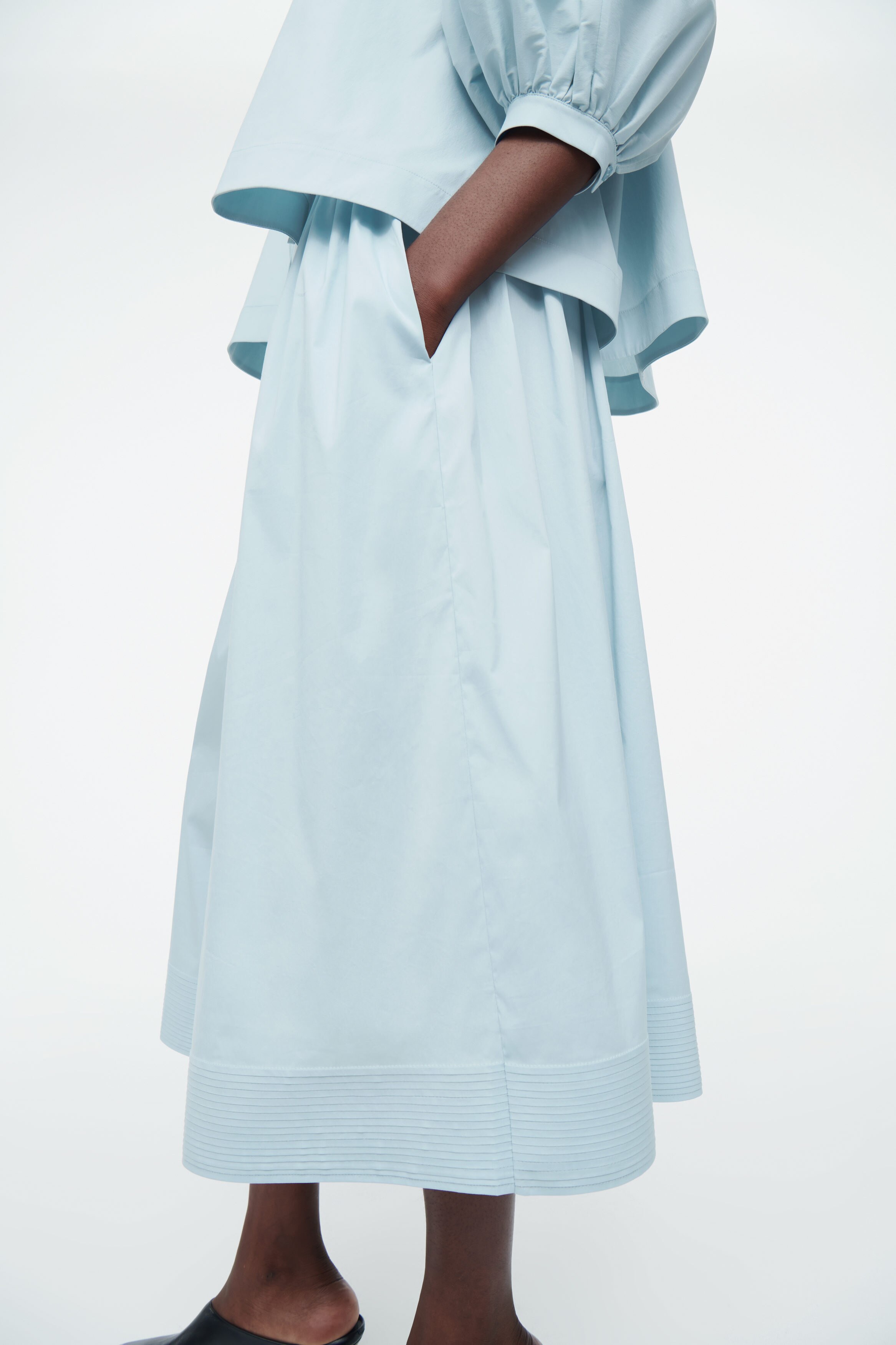 スカート LIGHT BLUE MIDI SKIRT 9027821_1831076.jpg