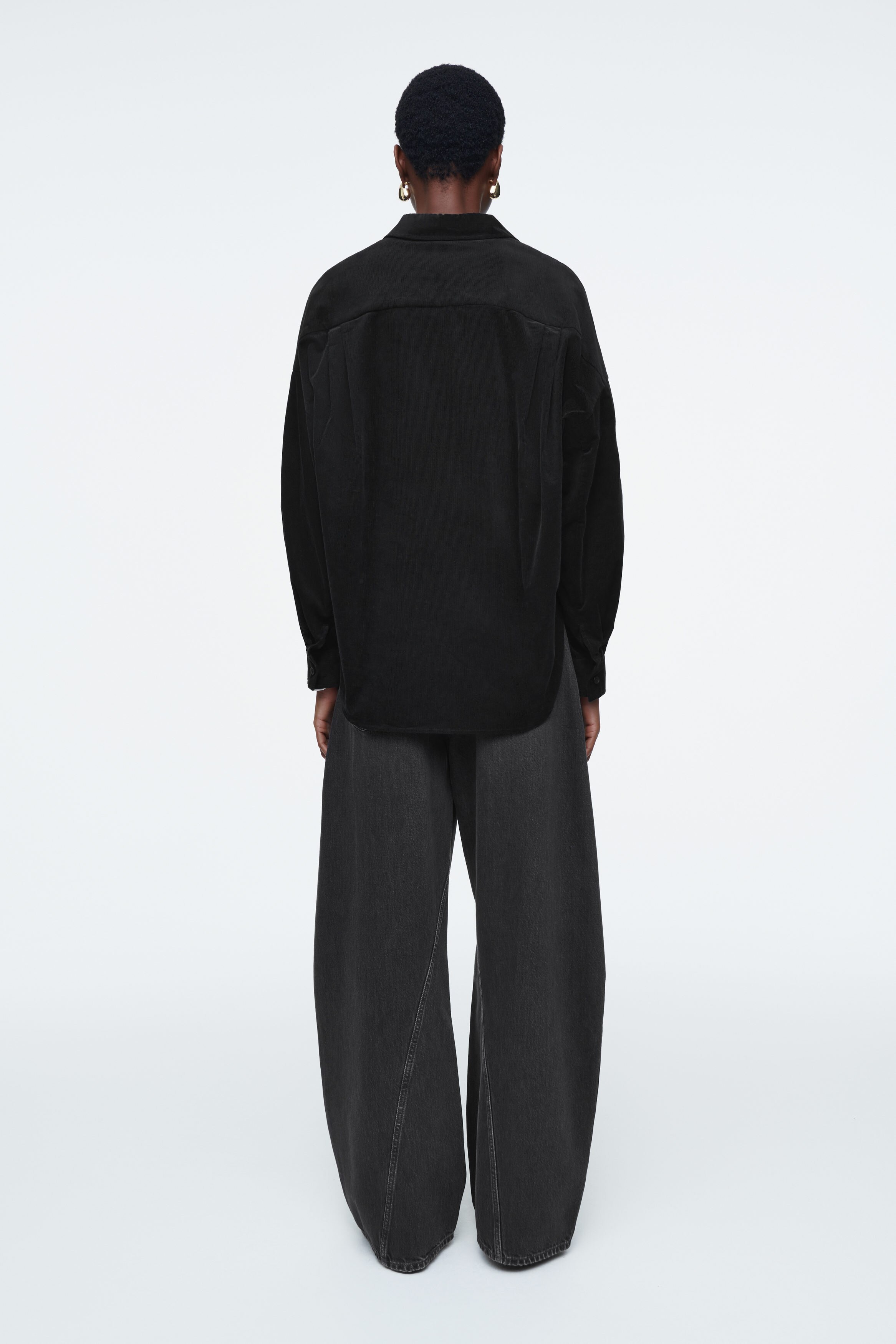 RELAXED CORDUROY HALF-PLACKET SHIRT - BLACK | COS