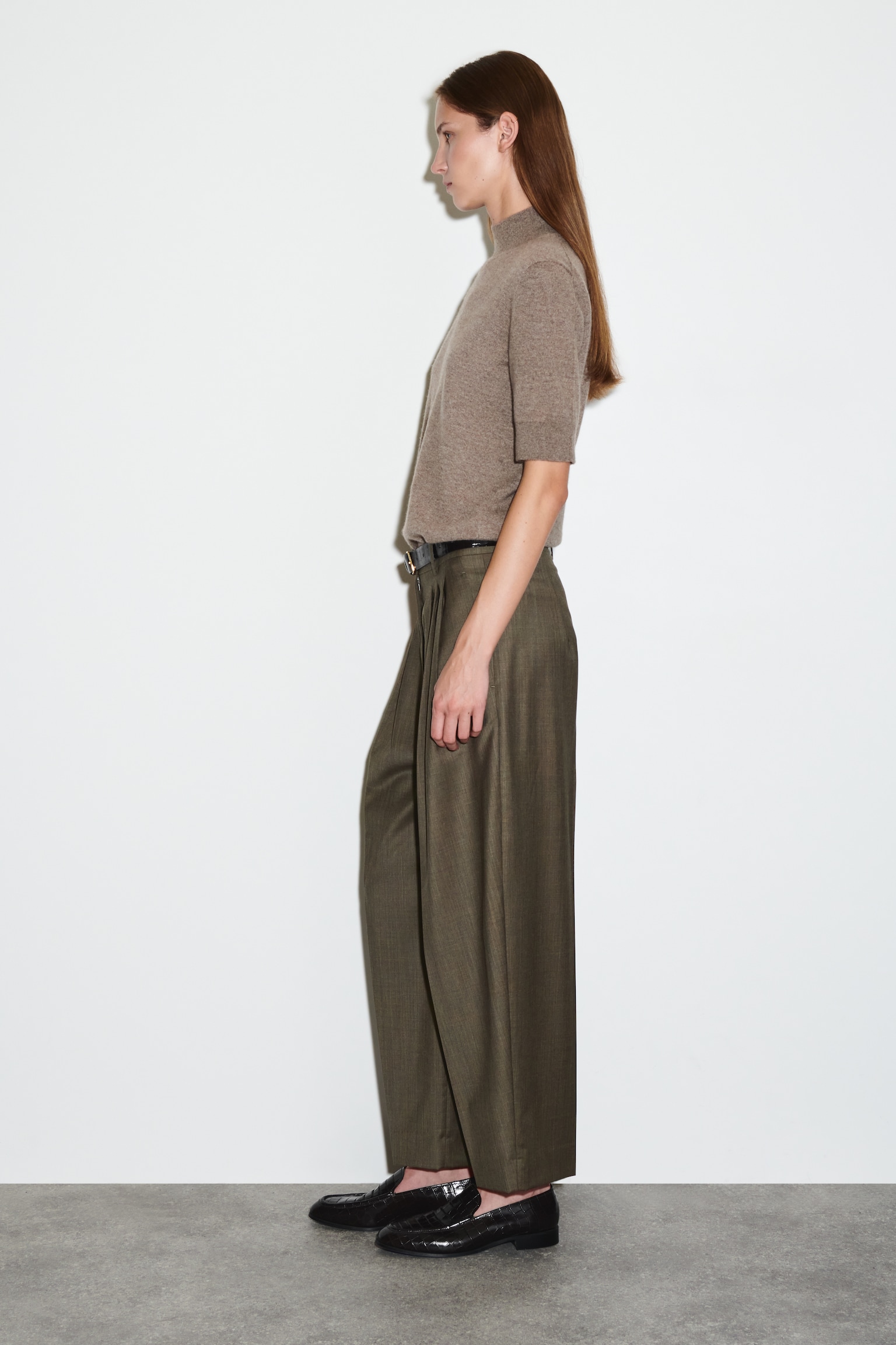 PLEATED BARREL-LEG WOOL TROUSERS - béžový melír/ČERNÁ - 5