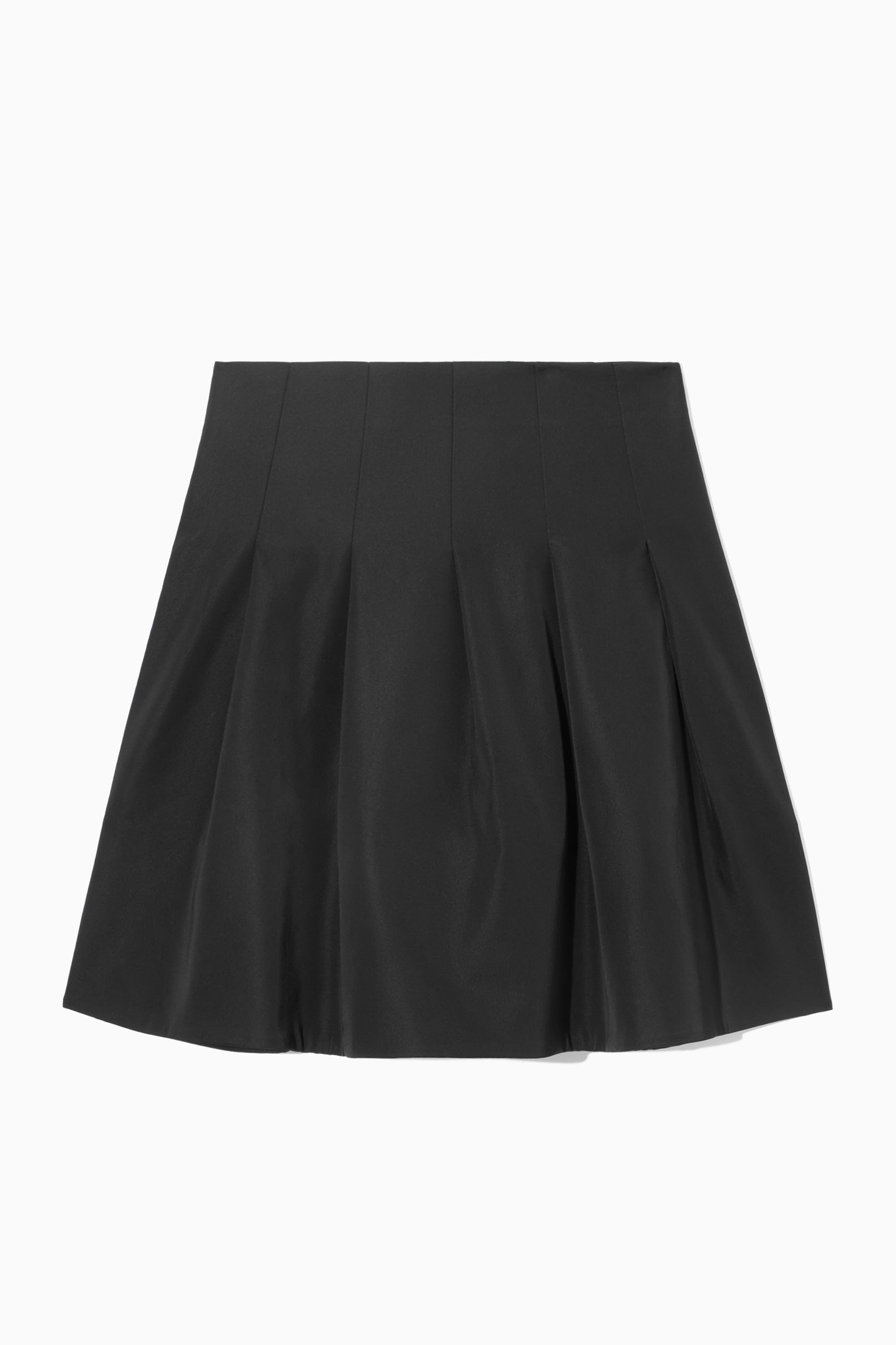VOLUMINOUS PLEATED SATIN MINI SKIRT - BLACK | COS