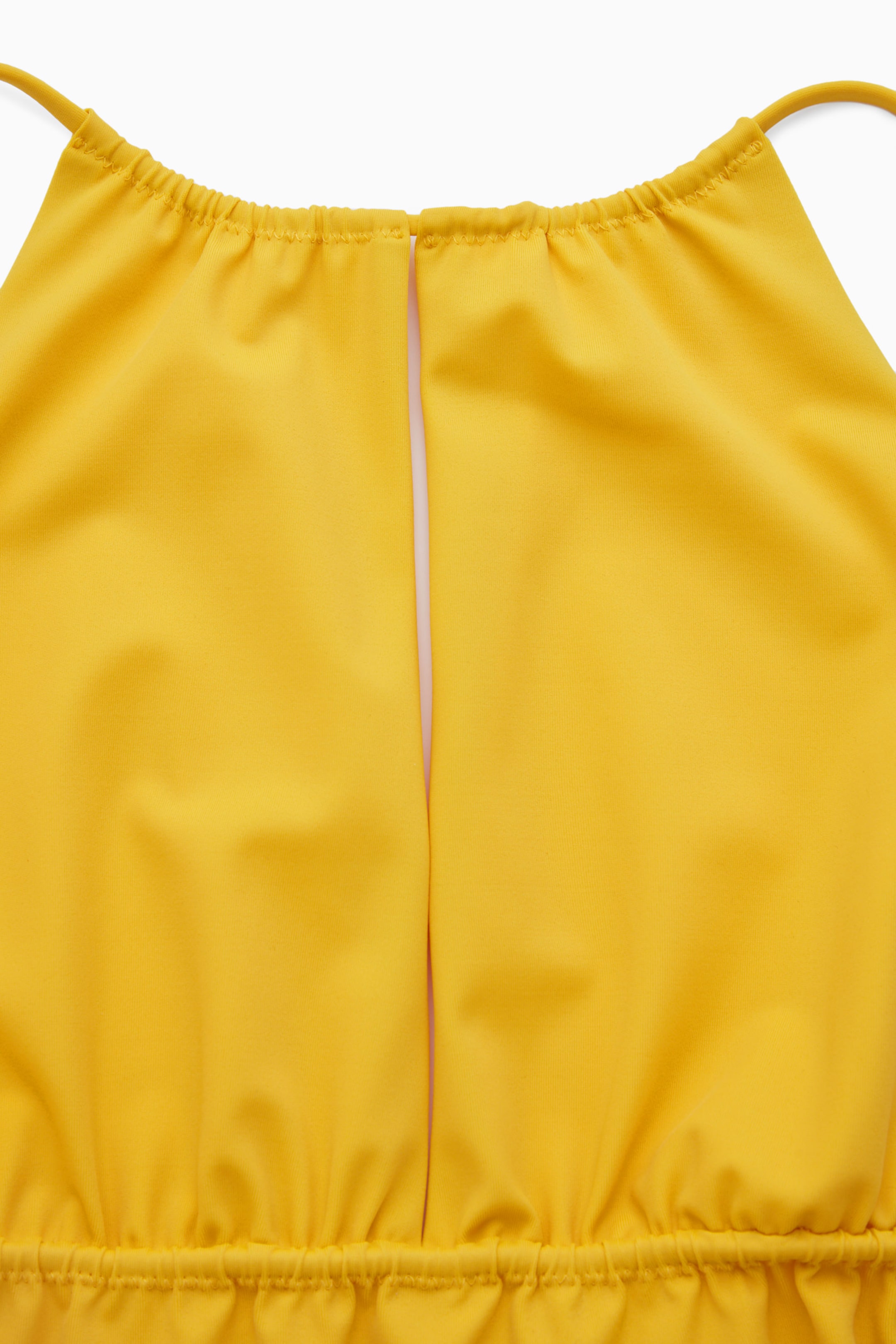 StillMedia/DescriptiveDetail