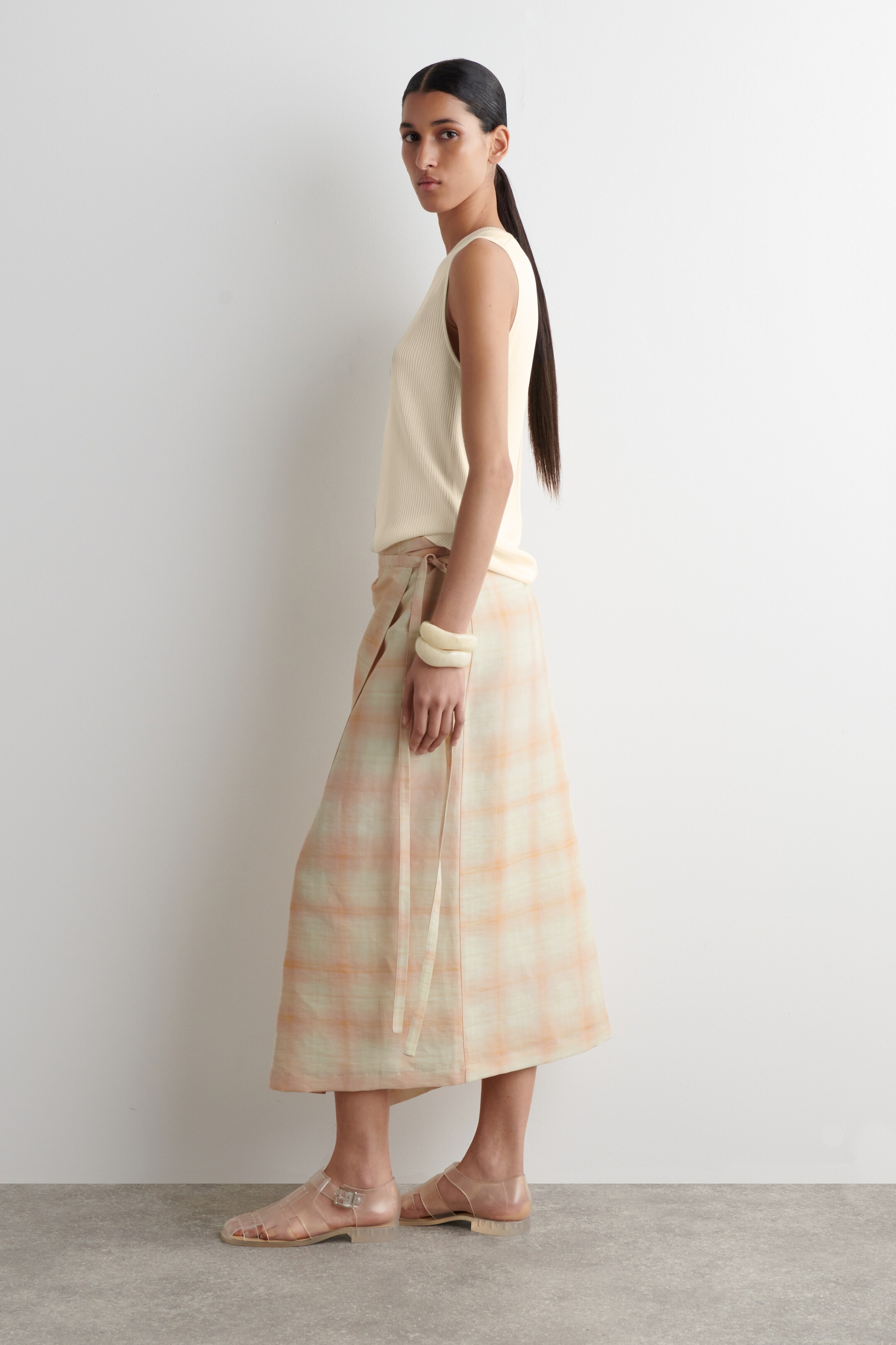 Agrandir l'image: DÉBARDEUR EN MAILLE CÔTELÉE - ÉCRU - FEMME | H&M FR 3