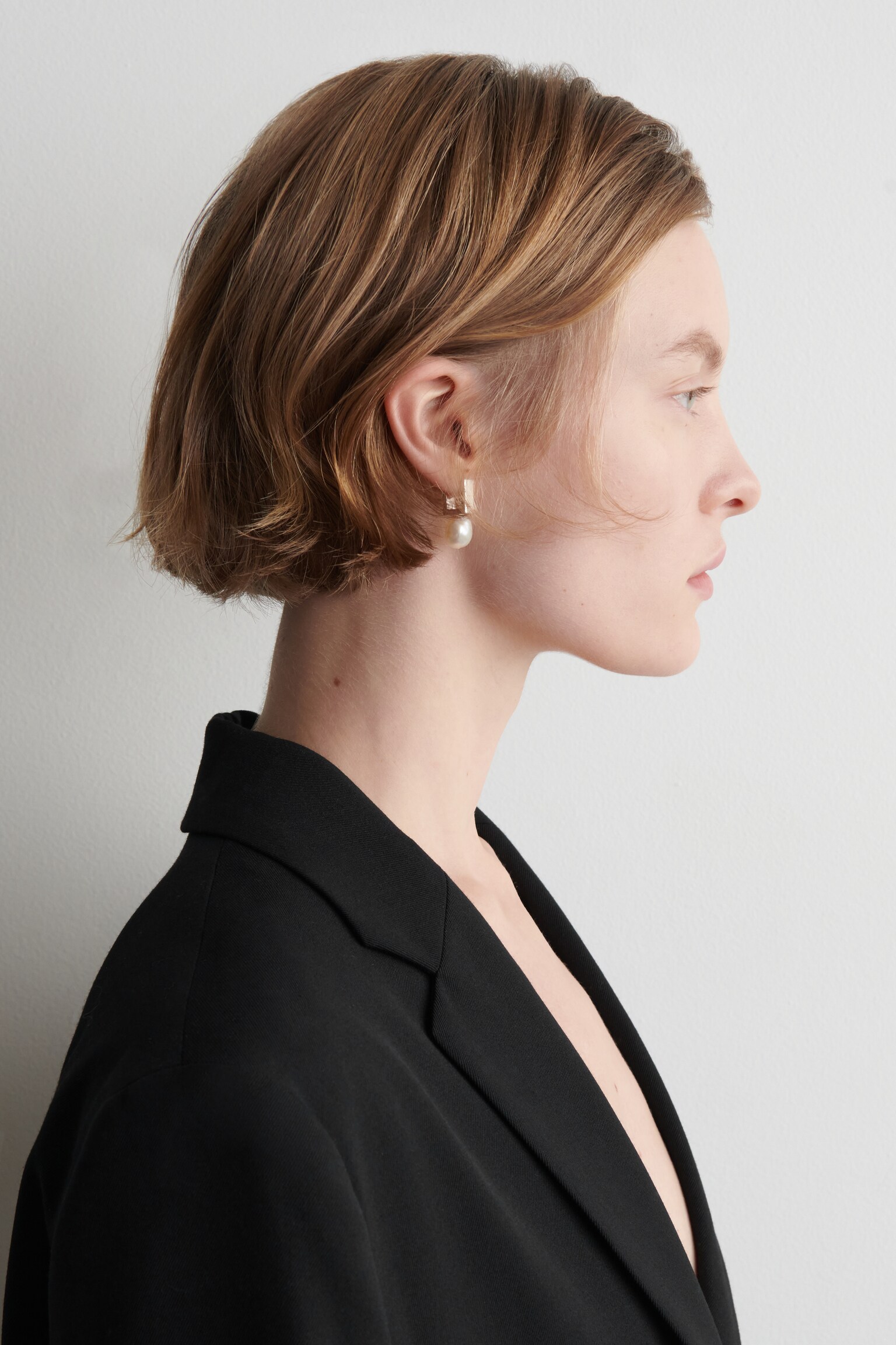 BOUCLES D'OREILLES ASYMÉTRIQUES À PERLES - ARGENTÉ - 4