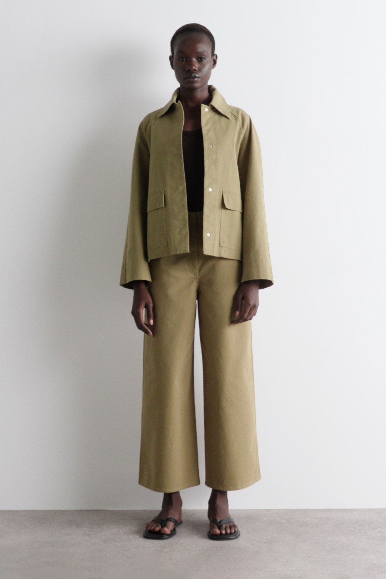 COTTON UTILITY JACKET - BEIGE | COS