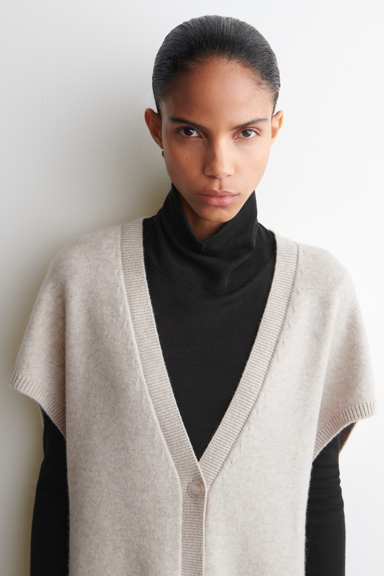 ROUNDED WOOL LONGLINE CARDIGAN — BEIGE MÉLANGE