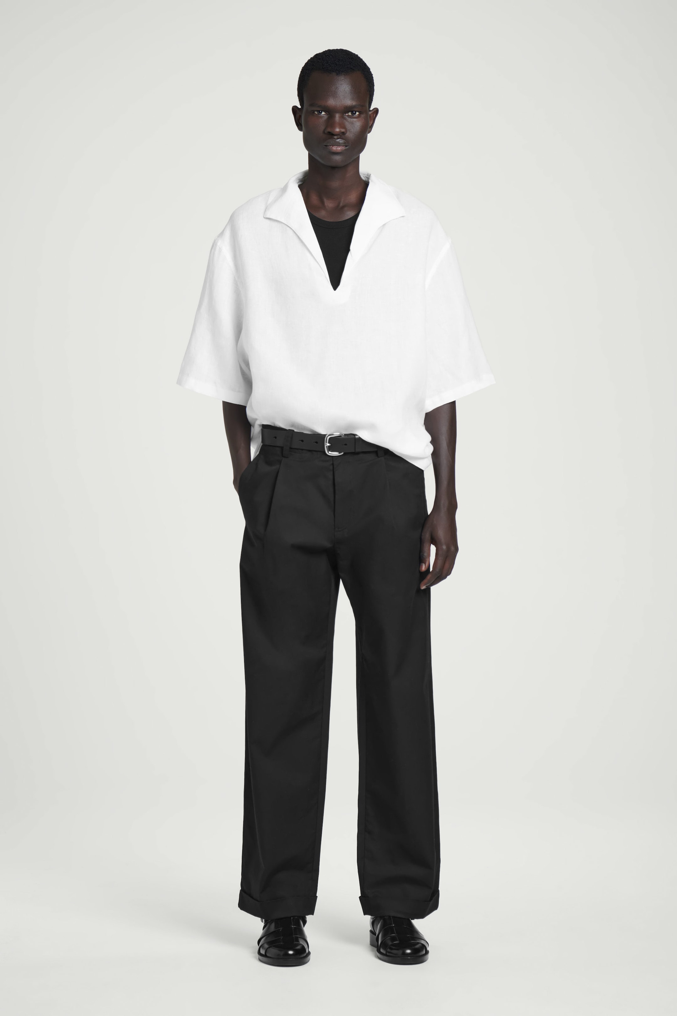OPEN-COLLAR LINEN SHIRT