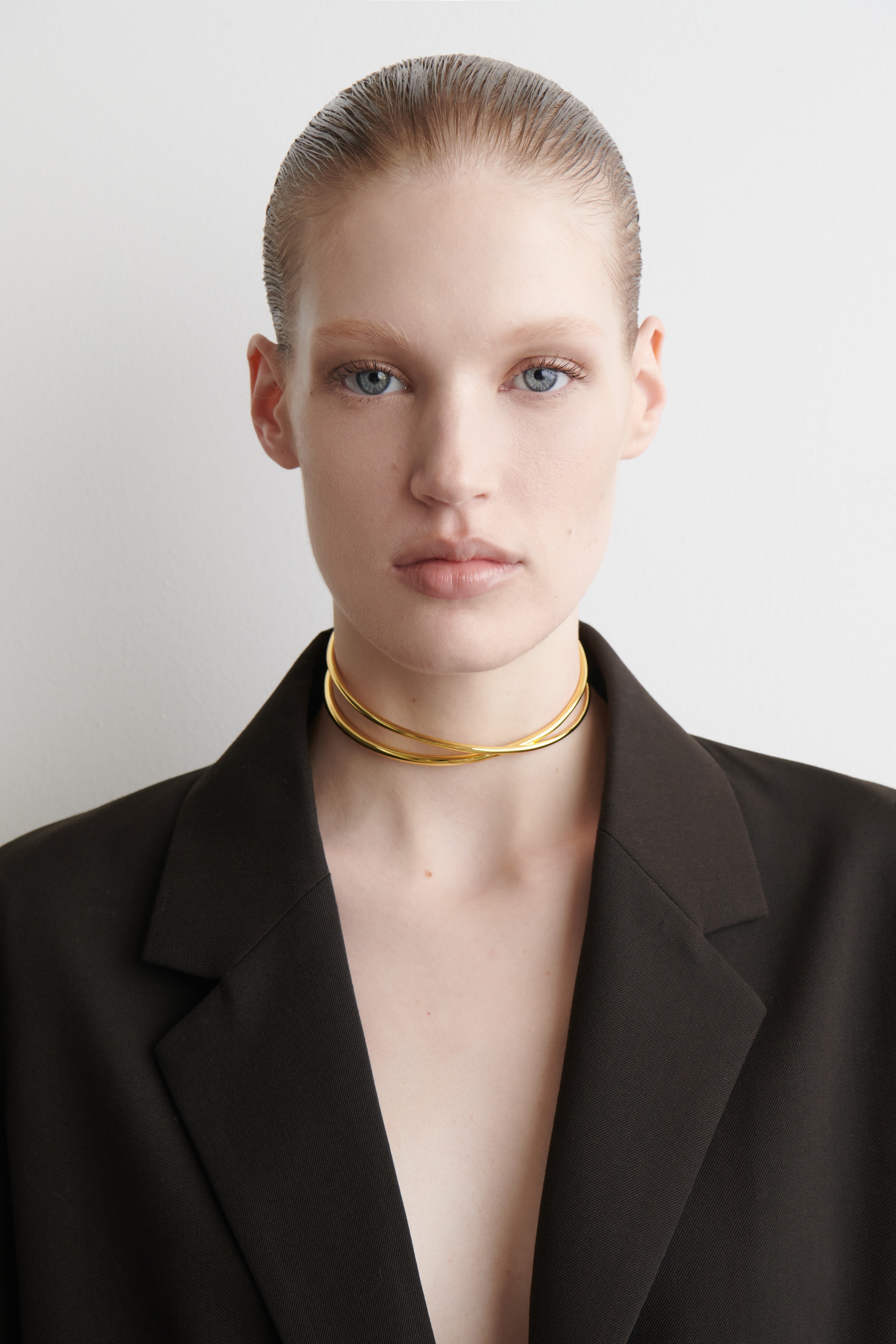 HALSBAND I DUBBEL DESIGN - GULD