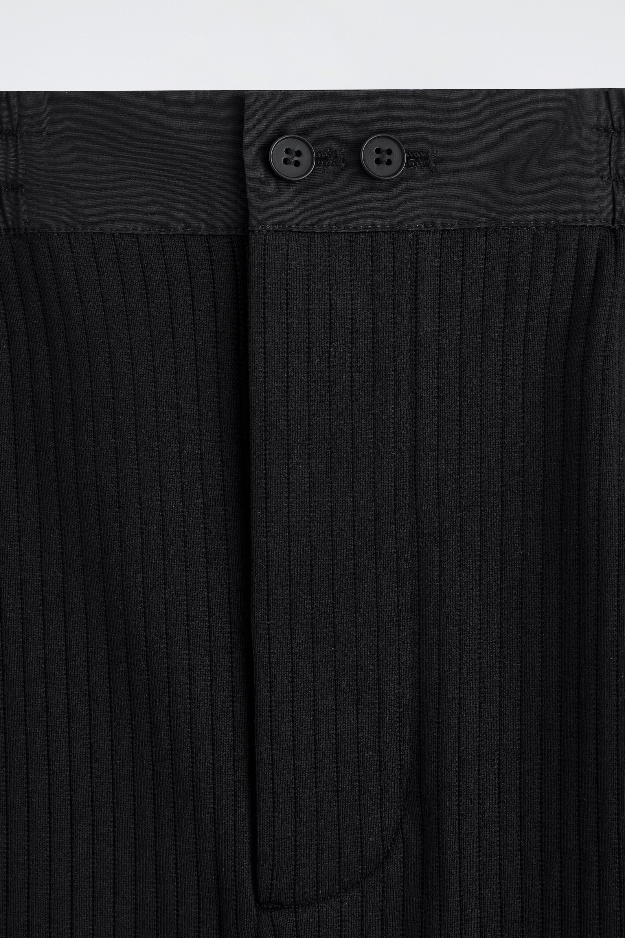 StillMedia/DescriptiveDetail