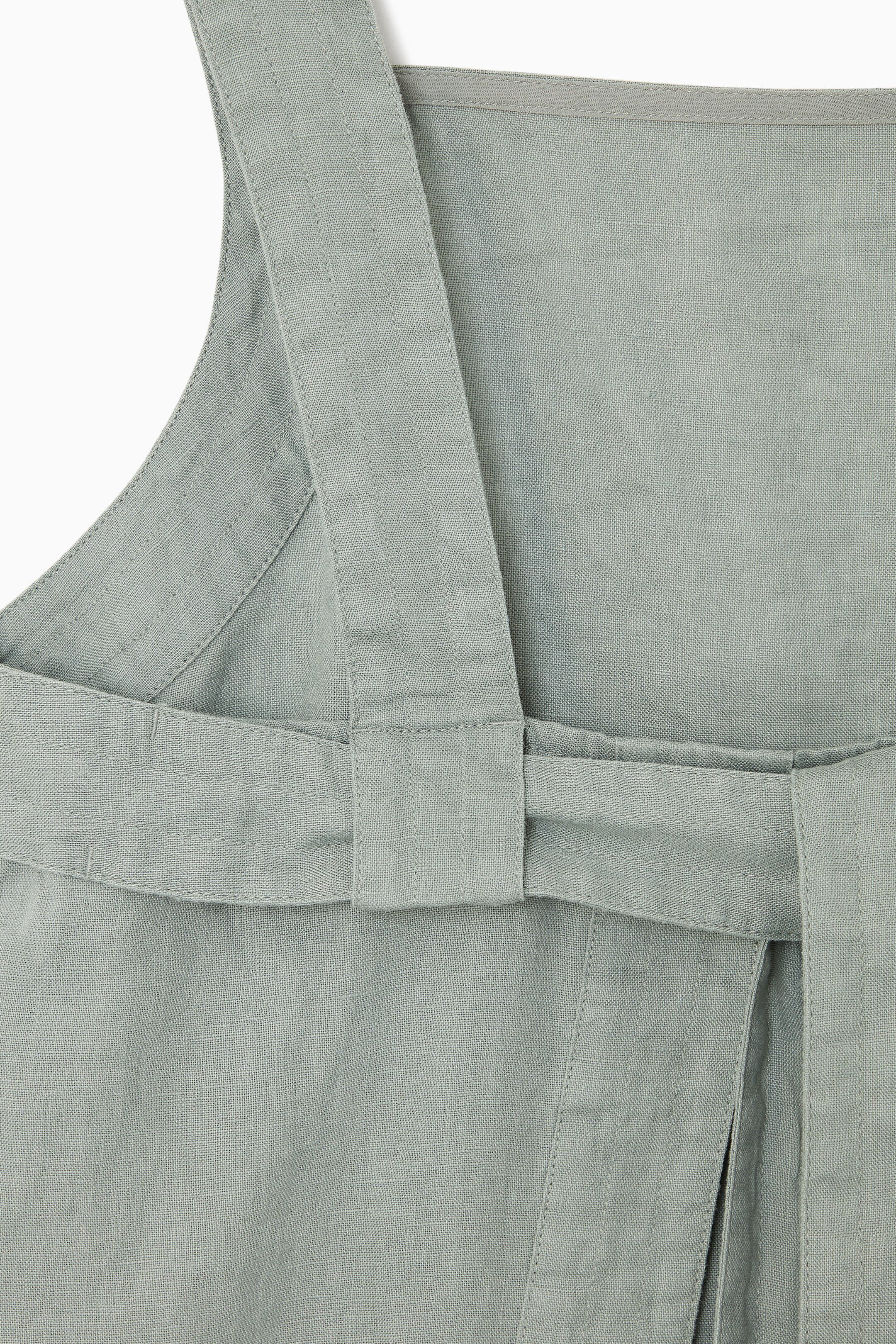 View larger image: TIE-BACK LINEN TOP - GREEN - Ladies | H&M GB 3