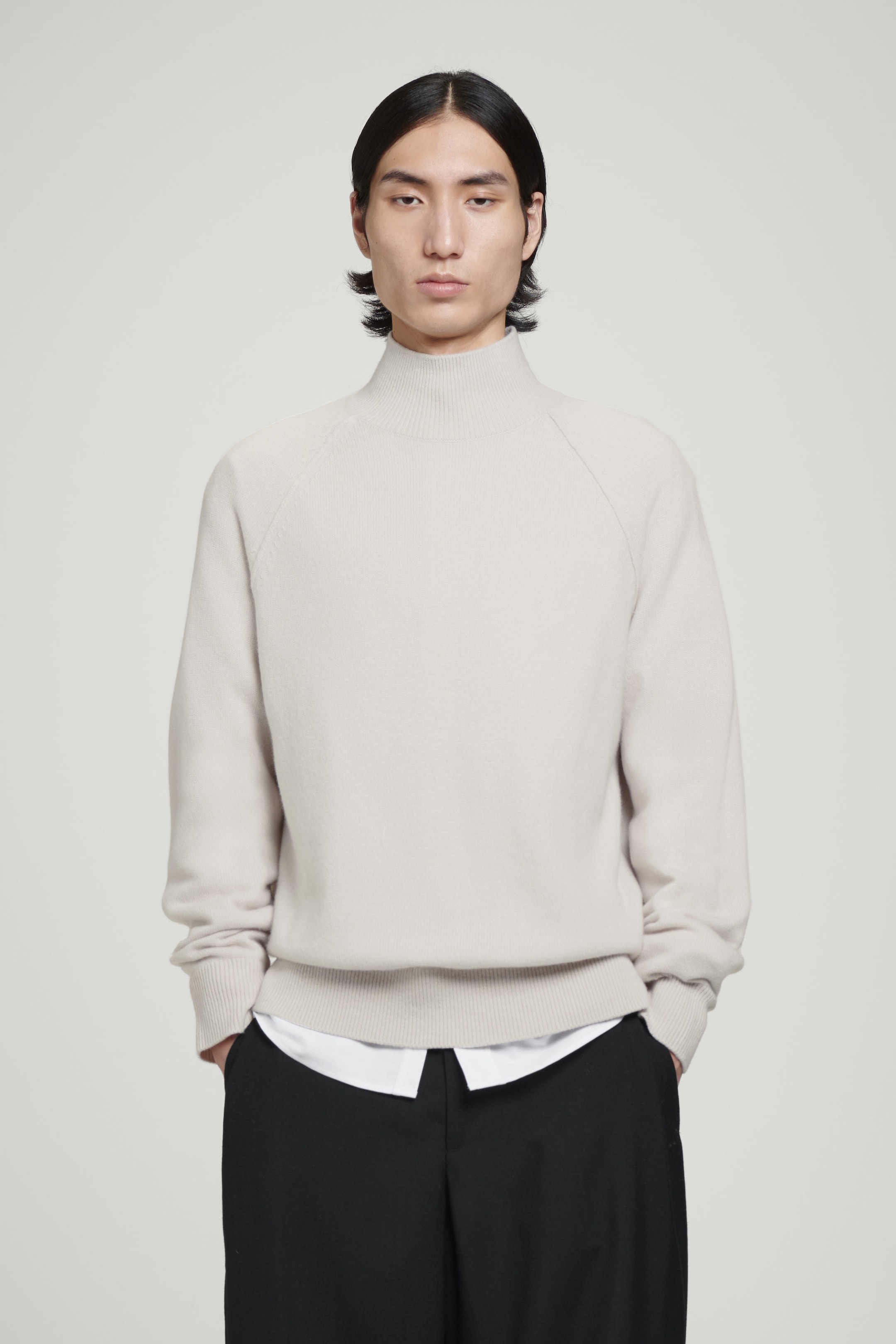 CASHMERE FUNNEL-NECK JUMPER