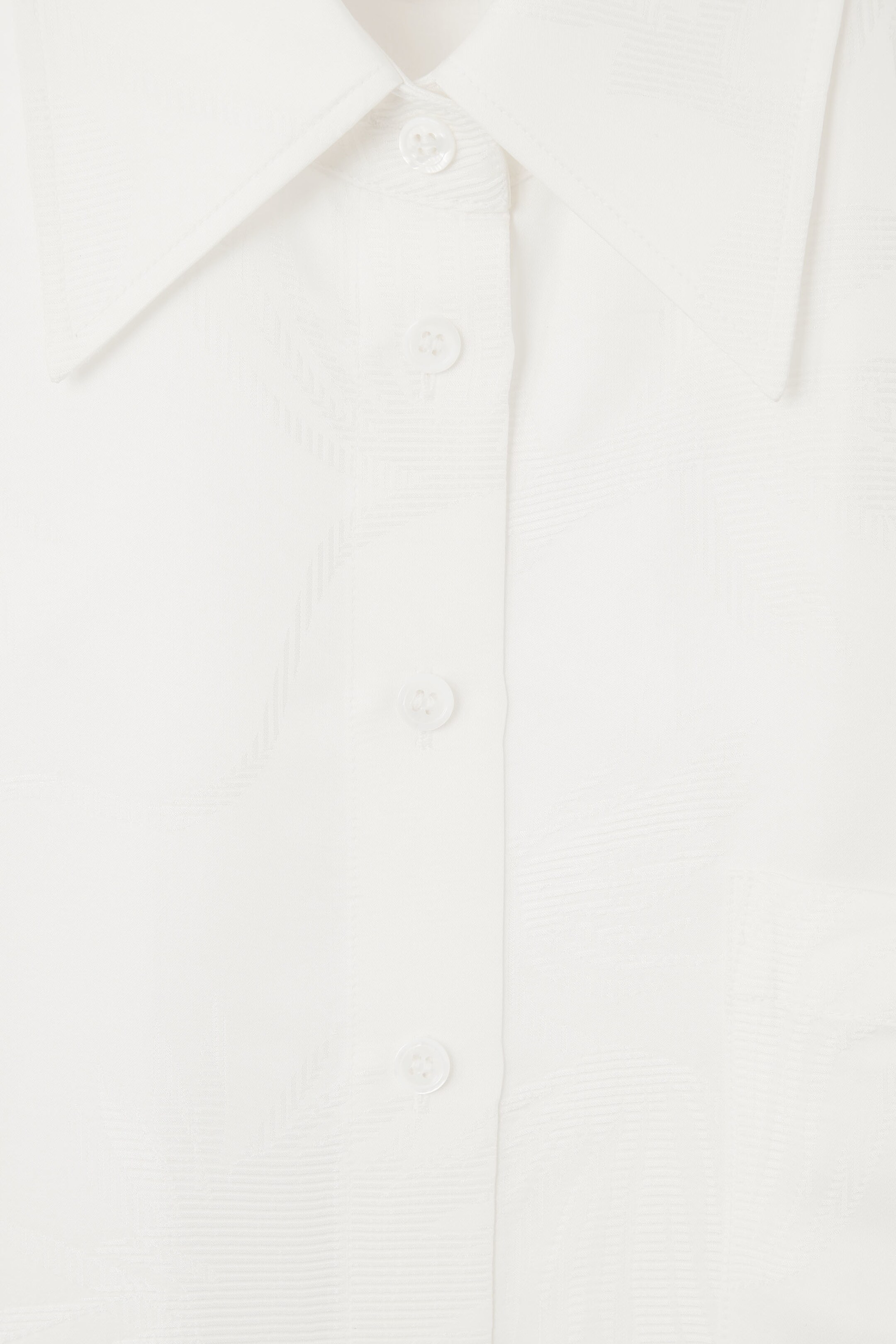 Agrandir l'image: CHEMISE MANCHES COURTES JACQUARD FLEURI - BLANC - FEMME | H&M CH 2