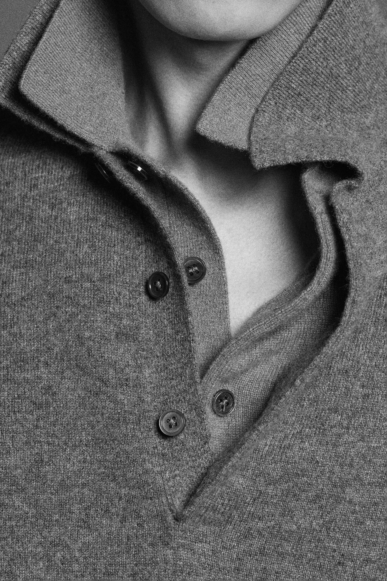 PURE CASHMERE POLO SWEATER — GRAY MÉLANGE