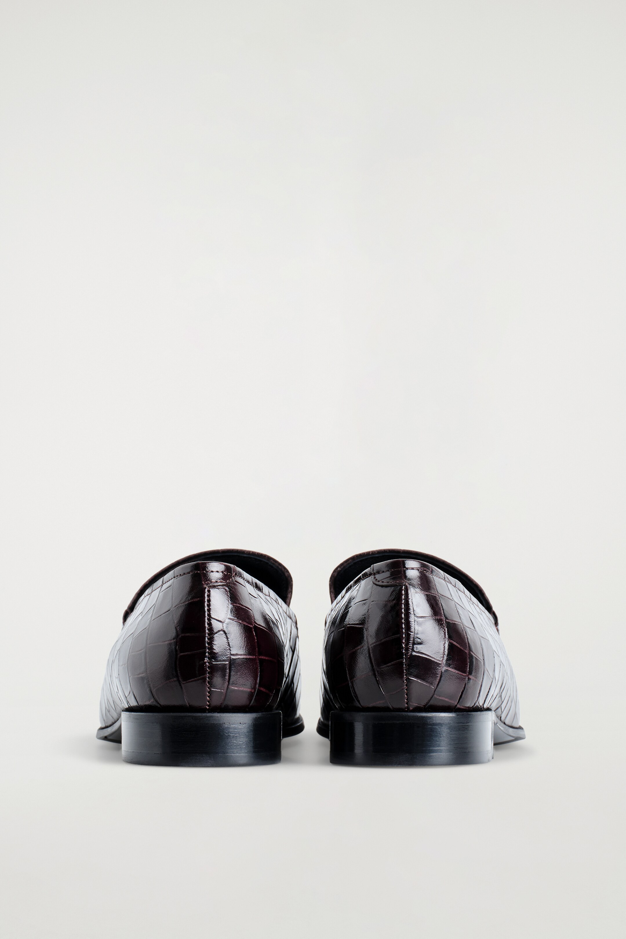 Grotere afbeelding bekijken: Loafers van leer met krokodillenmotief - DONKERBRUIN - DAMES | H&M BE 5