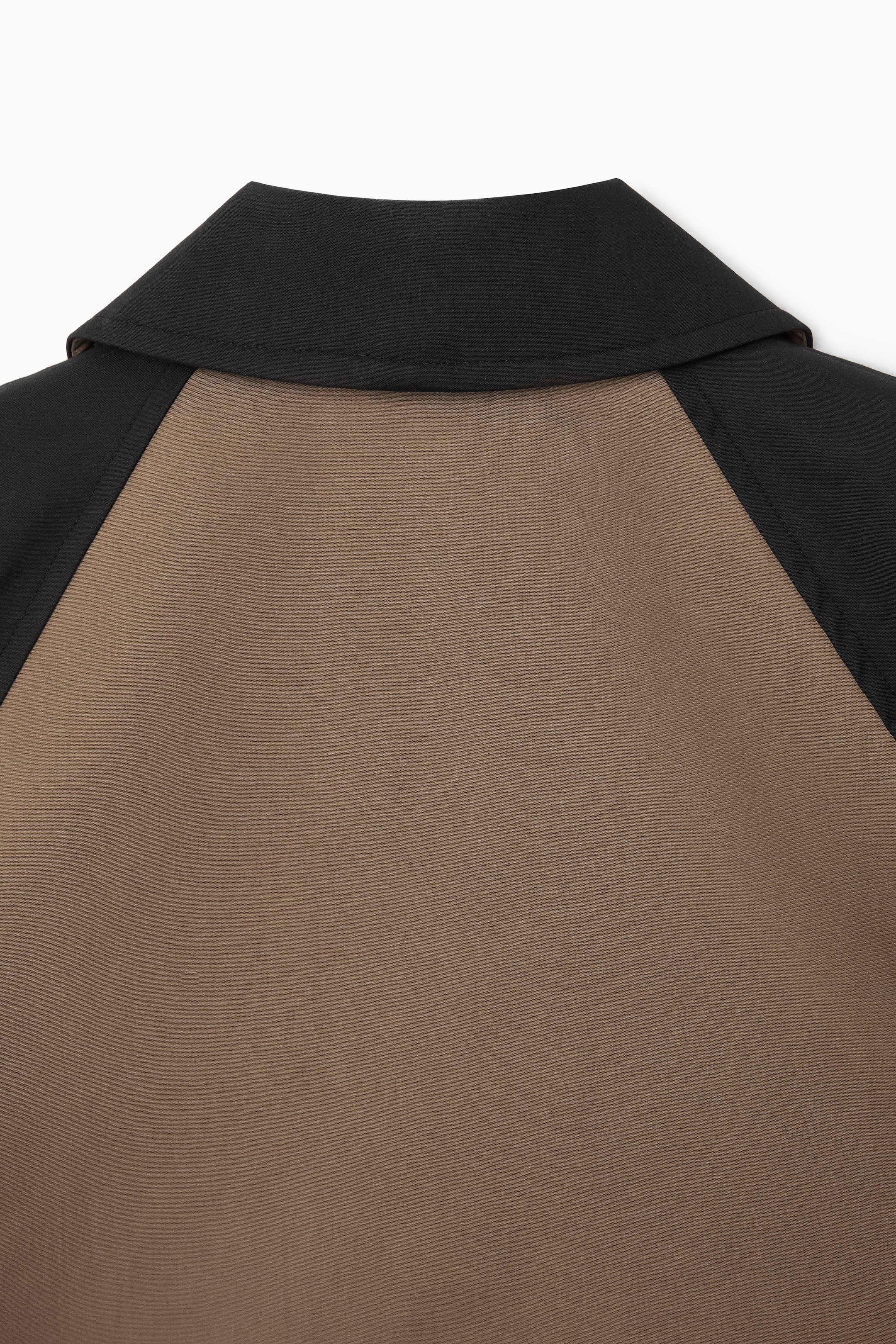 StillMedia/DescriptiveDetail