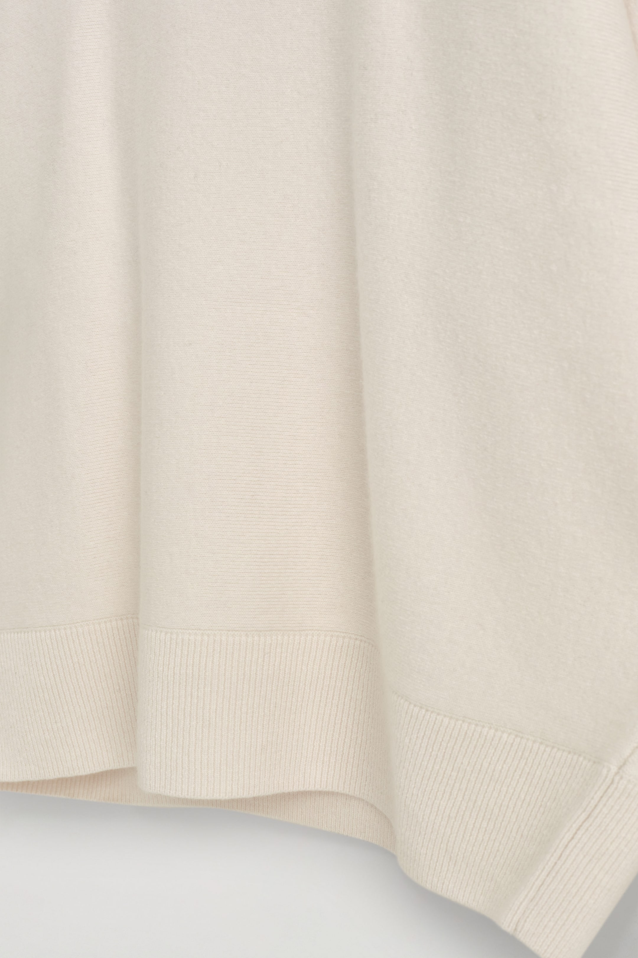 StillMedia/DescriptiveDetail