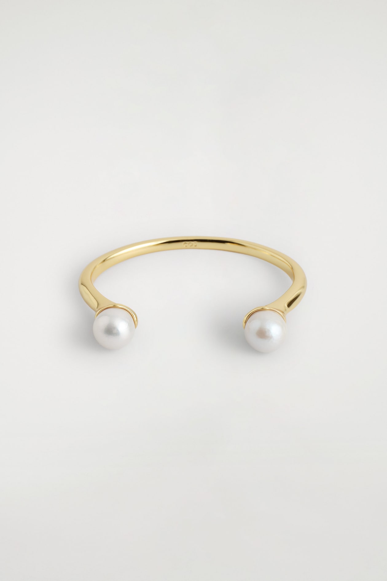 FRESHWATER PEARL CUFF — GOLD