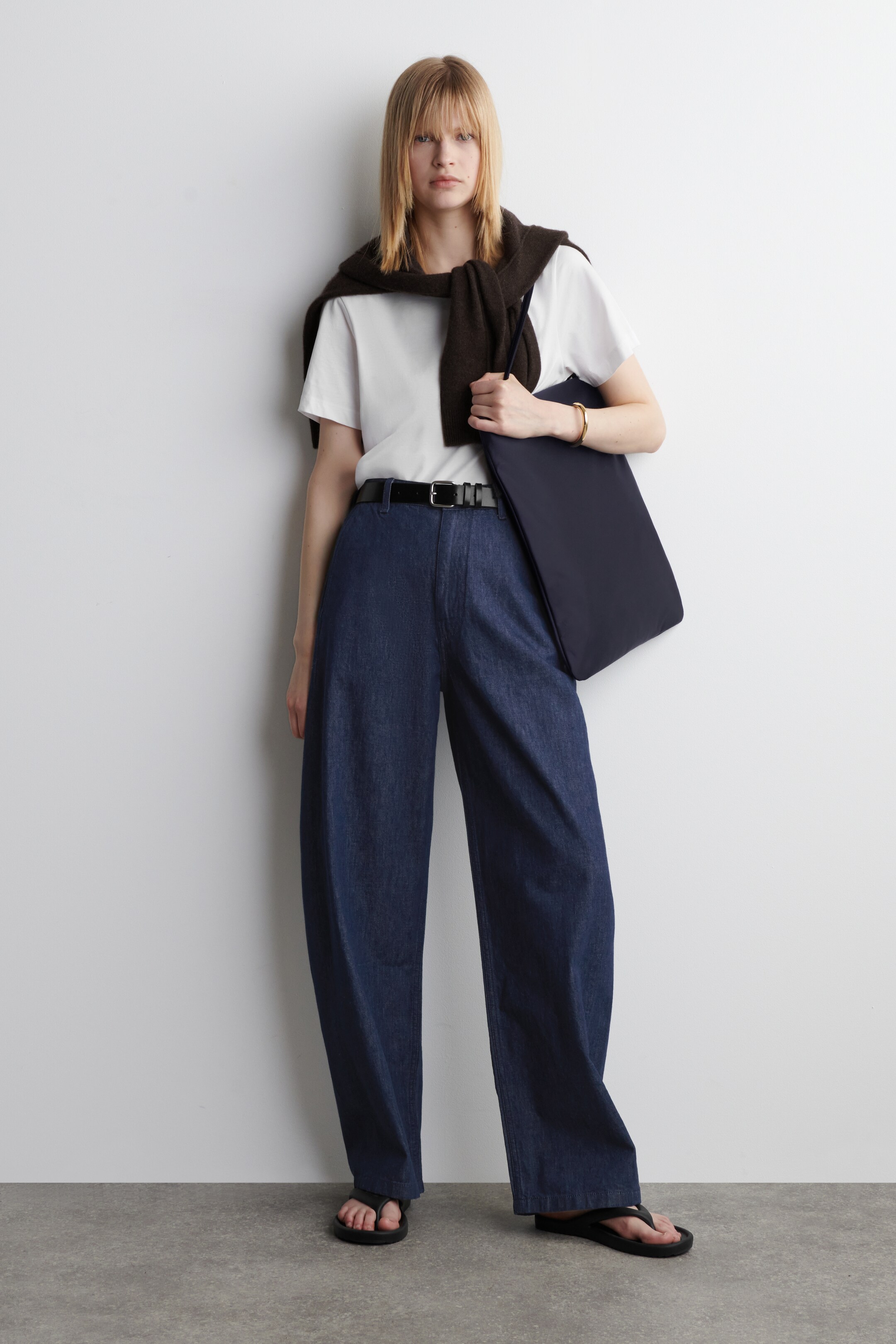 Grösseres Bild ansehen: ARCHIVE TOTE BAG - NYLON - NAVYBLAU - DAMEN | H&M CH 2