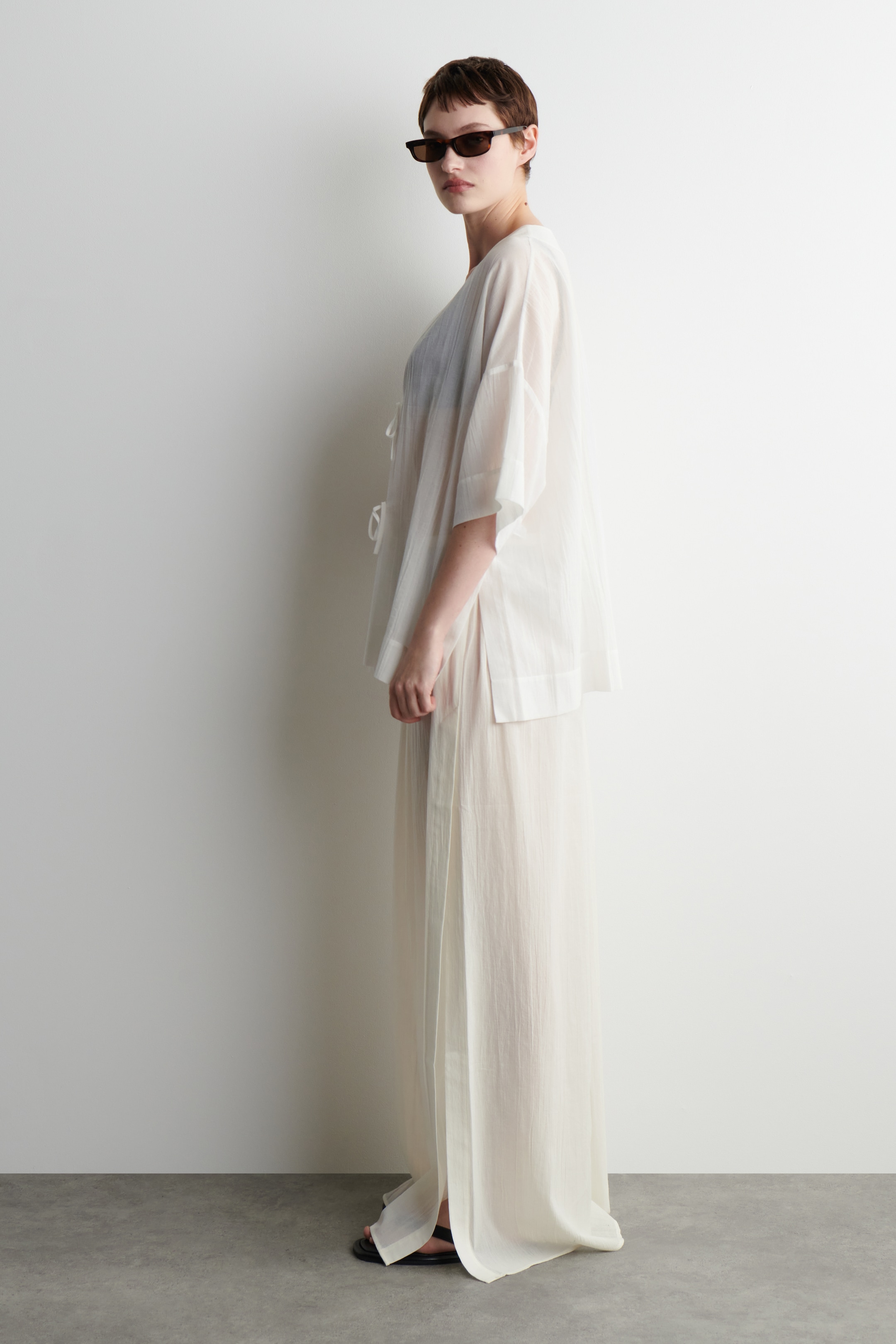 Agrandir l'image: PANTALON DE PLAGE EN COTON FROISSÉ - BLANC - FEMME | H&M FR 2
