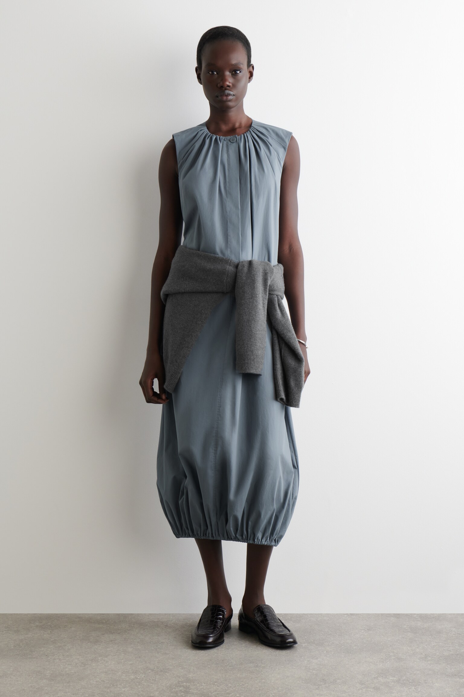 BUBBLE-HEM MIDI DRESS - GREY/DARK GREEN