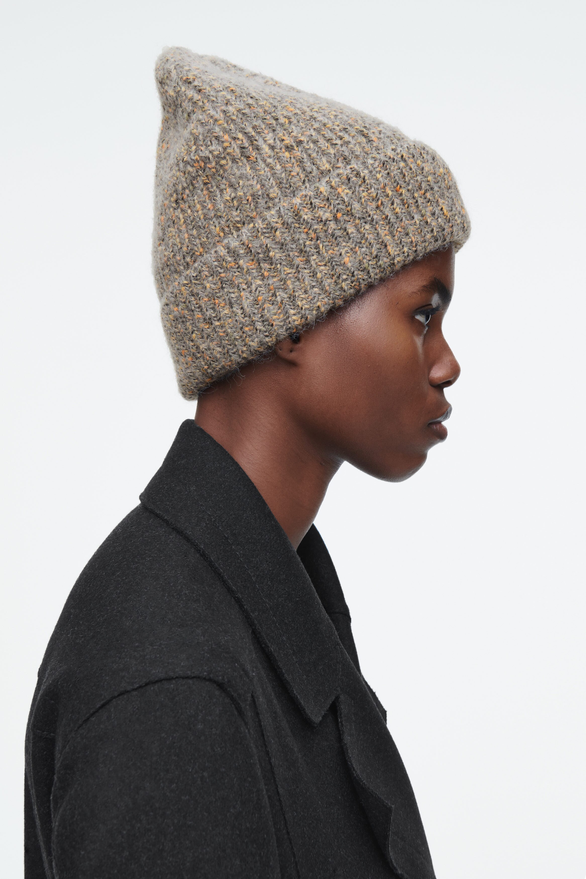 MÉLANGE WOOL-BLEND BEANIE - BEIGE MÉLANGE | COS