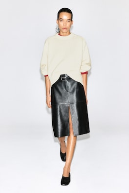 ROUNDED WOOL CREW-NECK SWEATER — CREAM 2