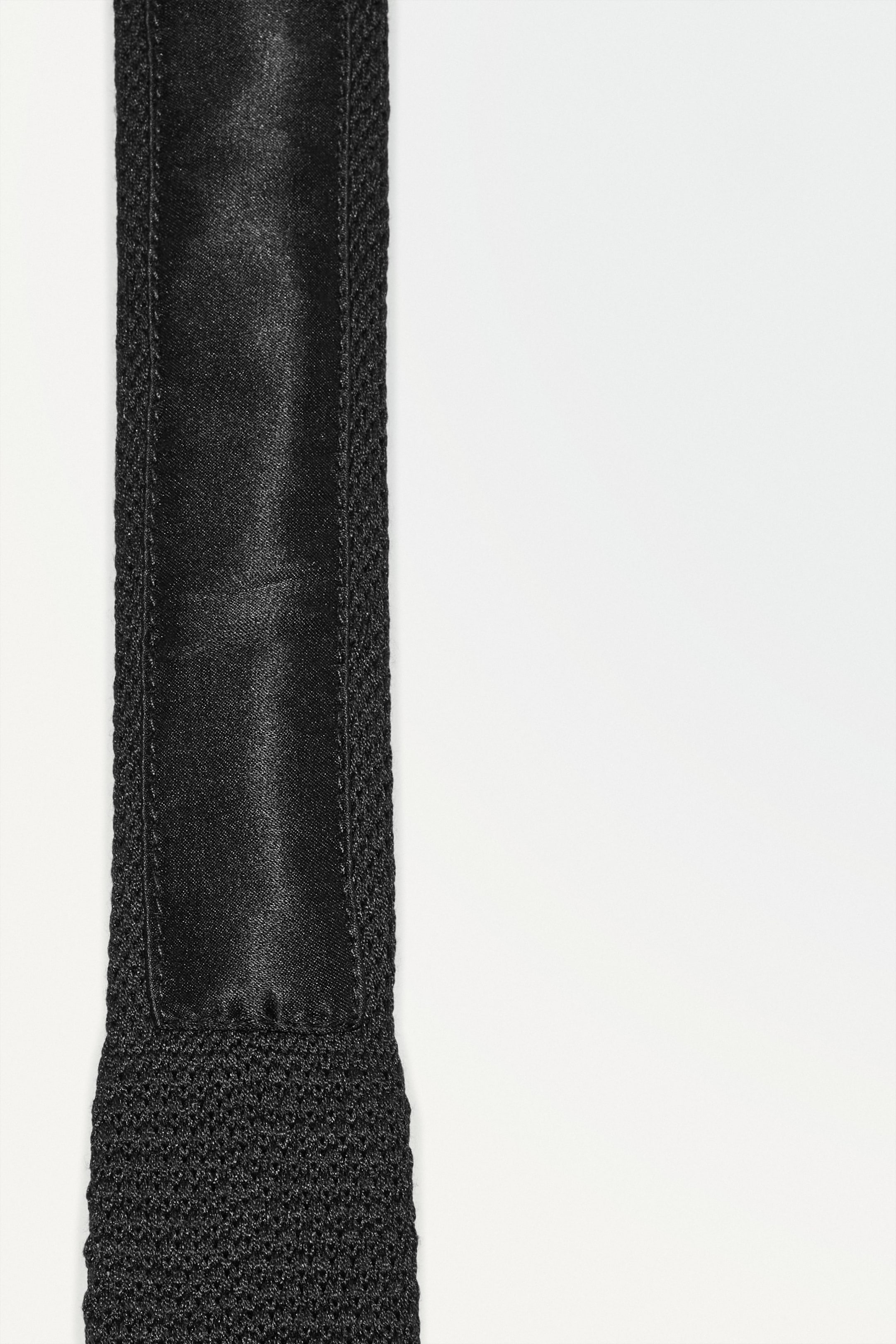 StillMedia/DescriptiveDetail