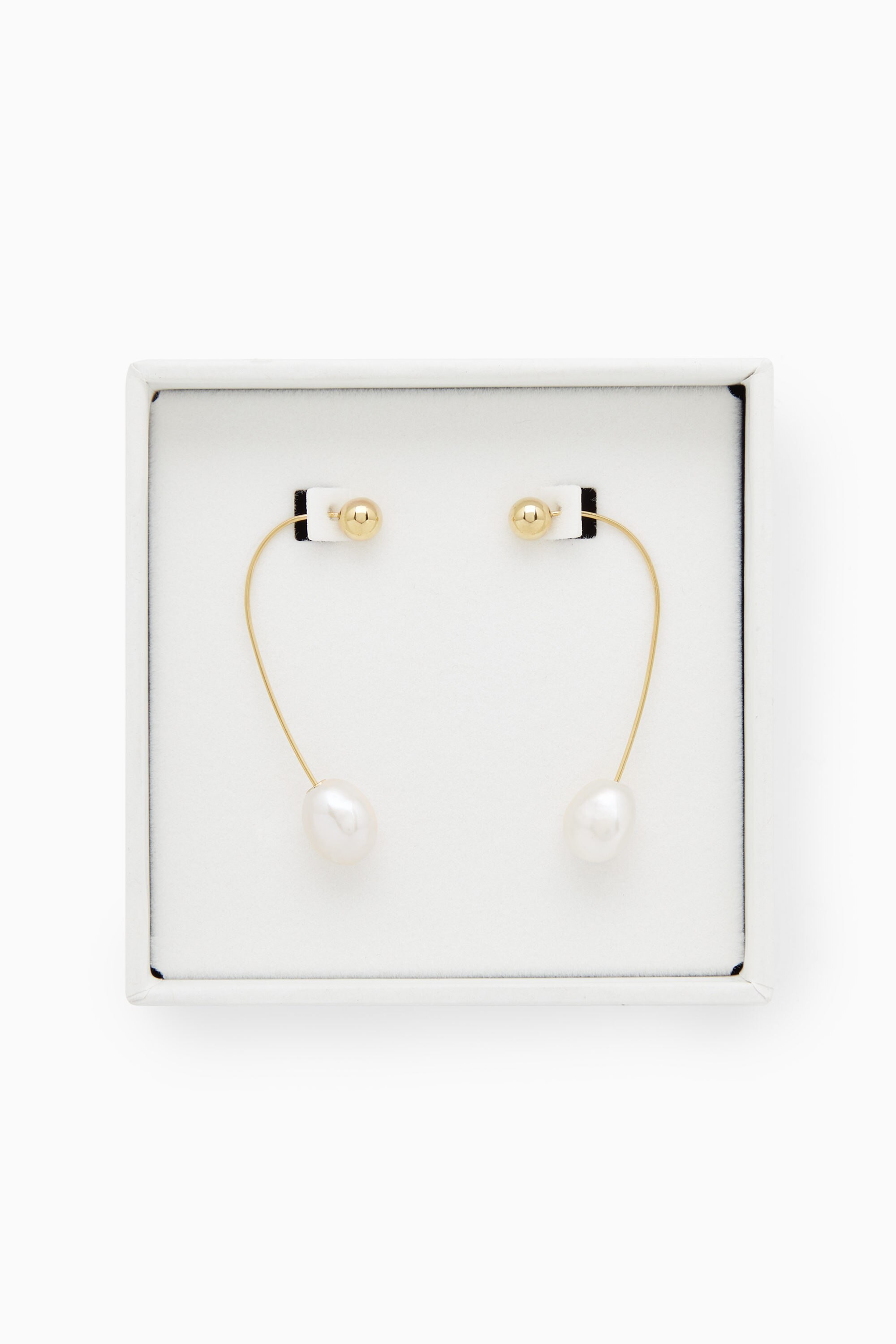 GOLD VERMEIL FRESHWATER PEARL DROP EARRINGS - GOLD | COS