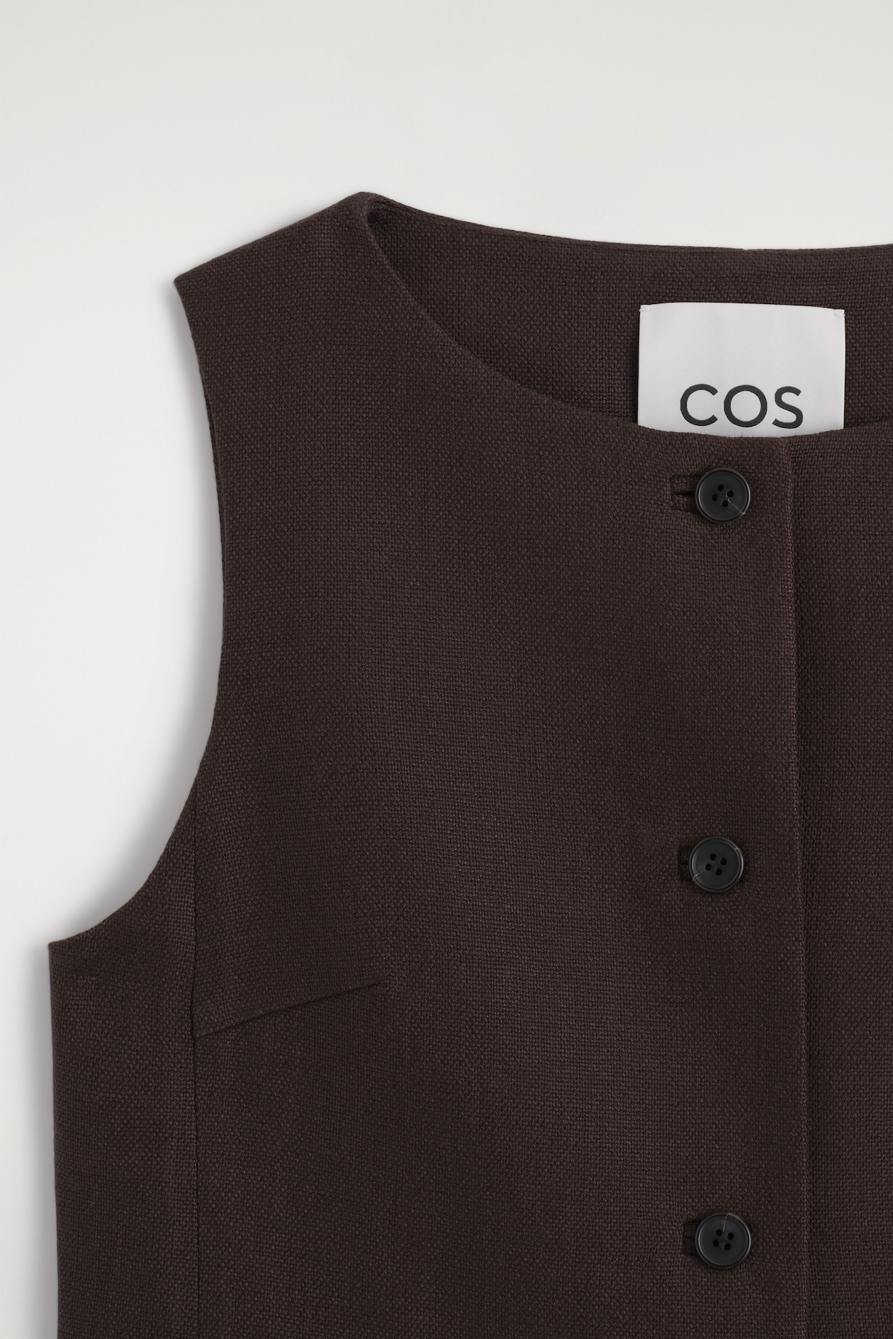 TAILORED WAISTCOAT — BROWN