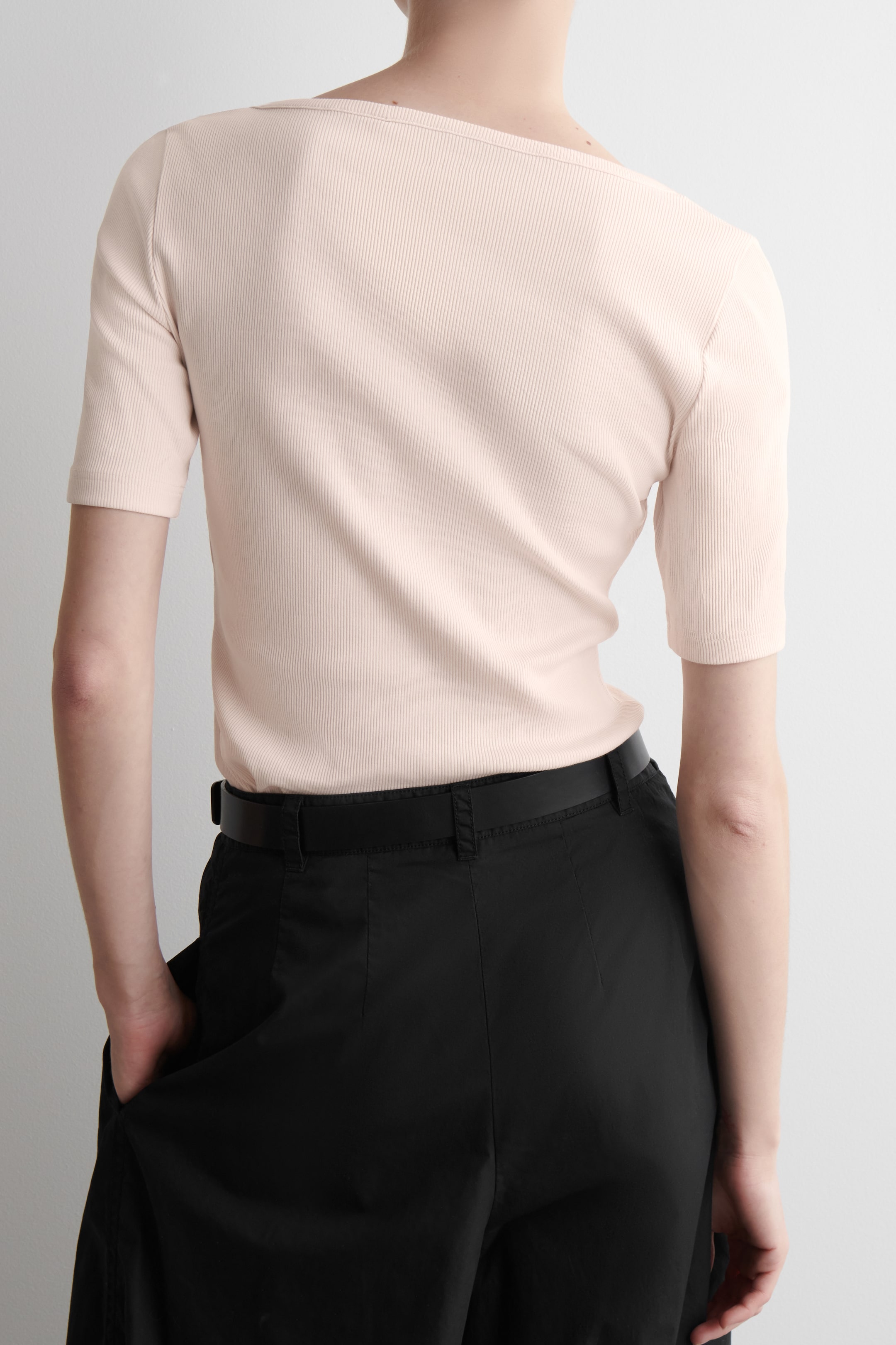 View larger image: RIBBED HENLEY T-SHIRT - LIGHT PINK - Ladies | H&M GB 3